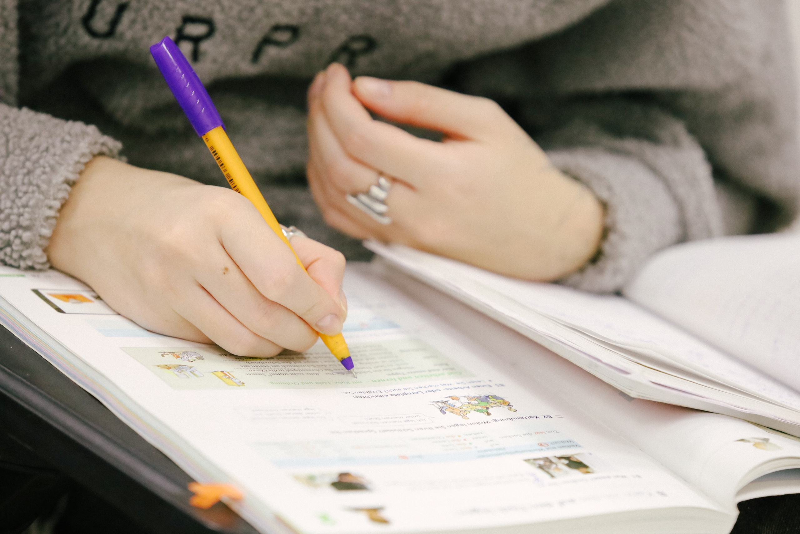 Занятия в Deutsch-Klub и d.English