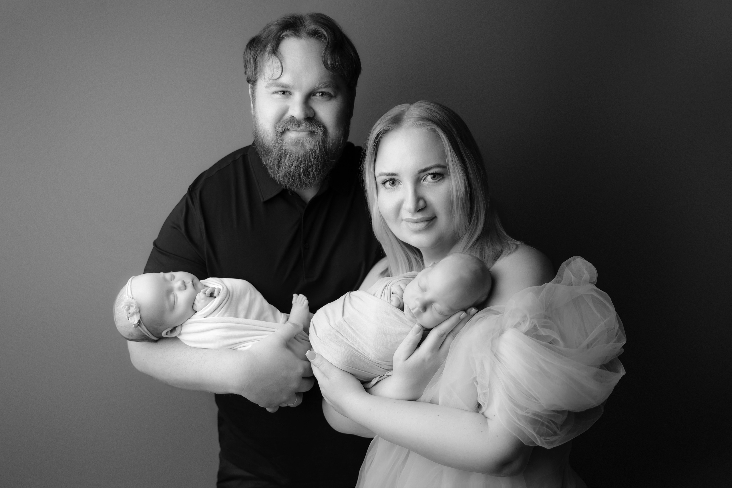 Кадры с родителями. Фотограф новорожденных, семейный фотограф в Санкт-Петербурге