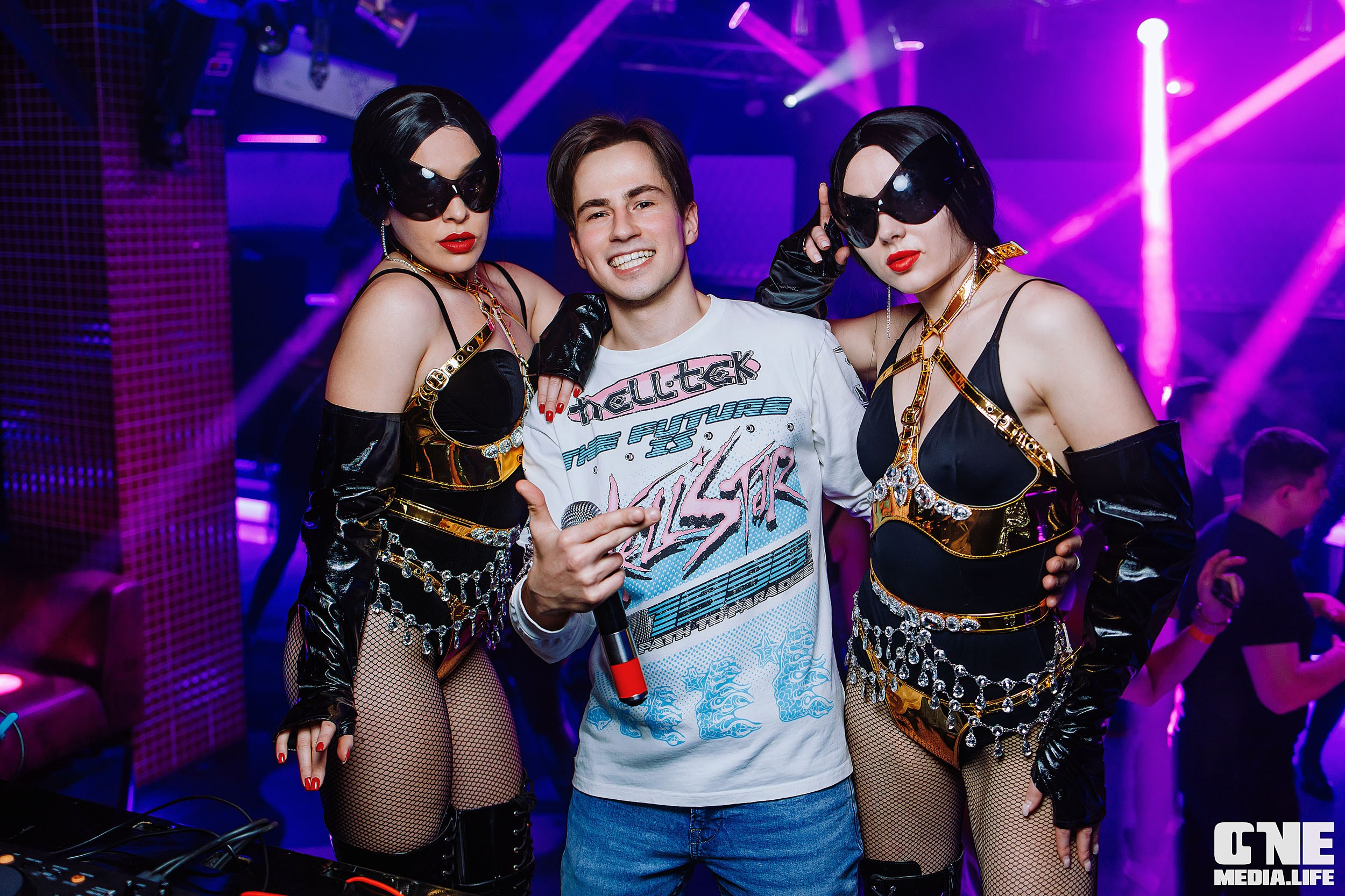 Фоторепортаж из РК Планета. One Media Life: фоторепортажи, фотоотчеты с мероприятий и заведений