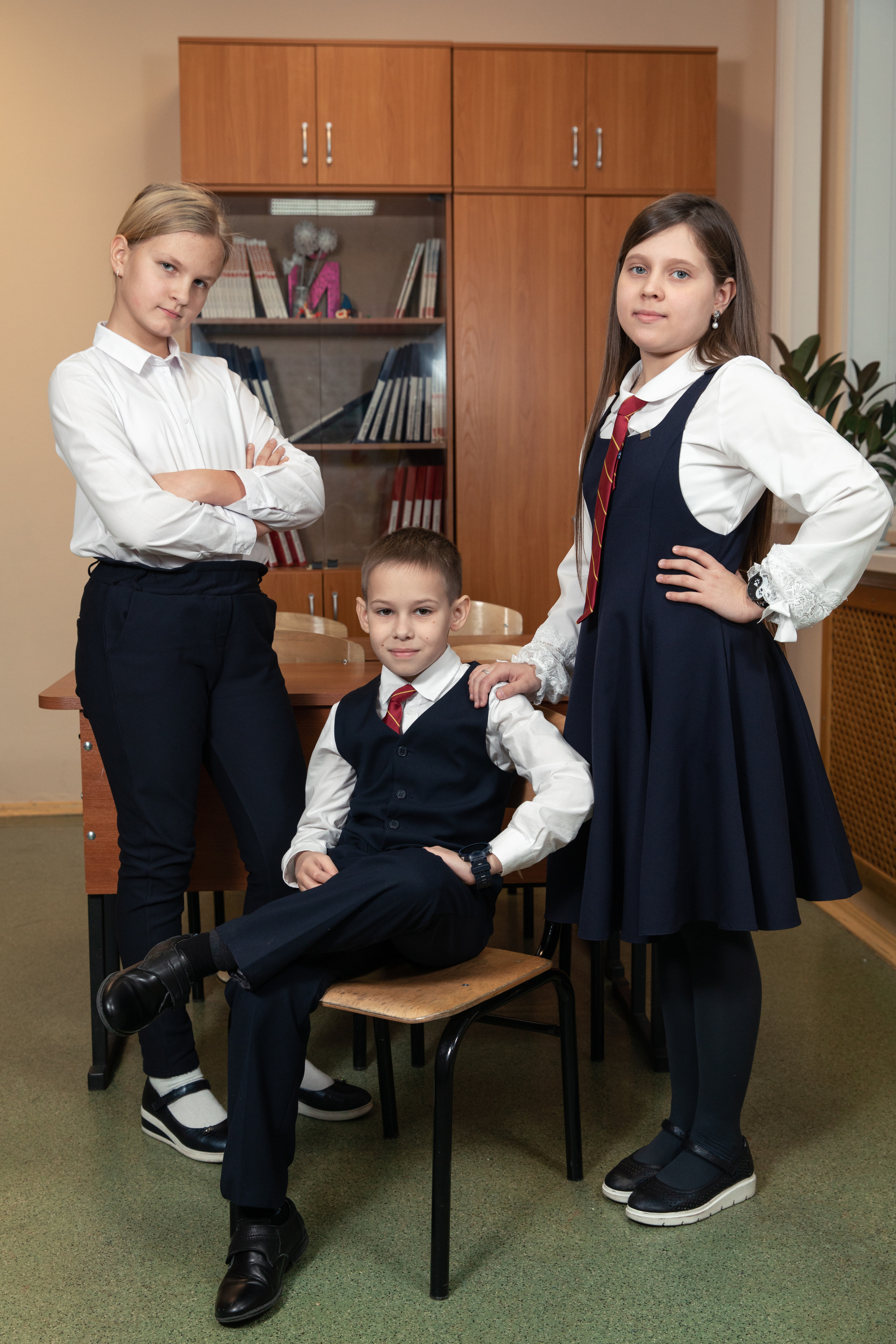 Портреты, начальная школа. Выпускные альбомы Евгении Виноградовой г. Липецк