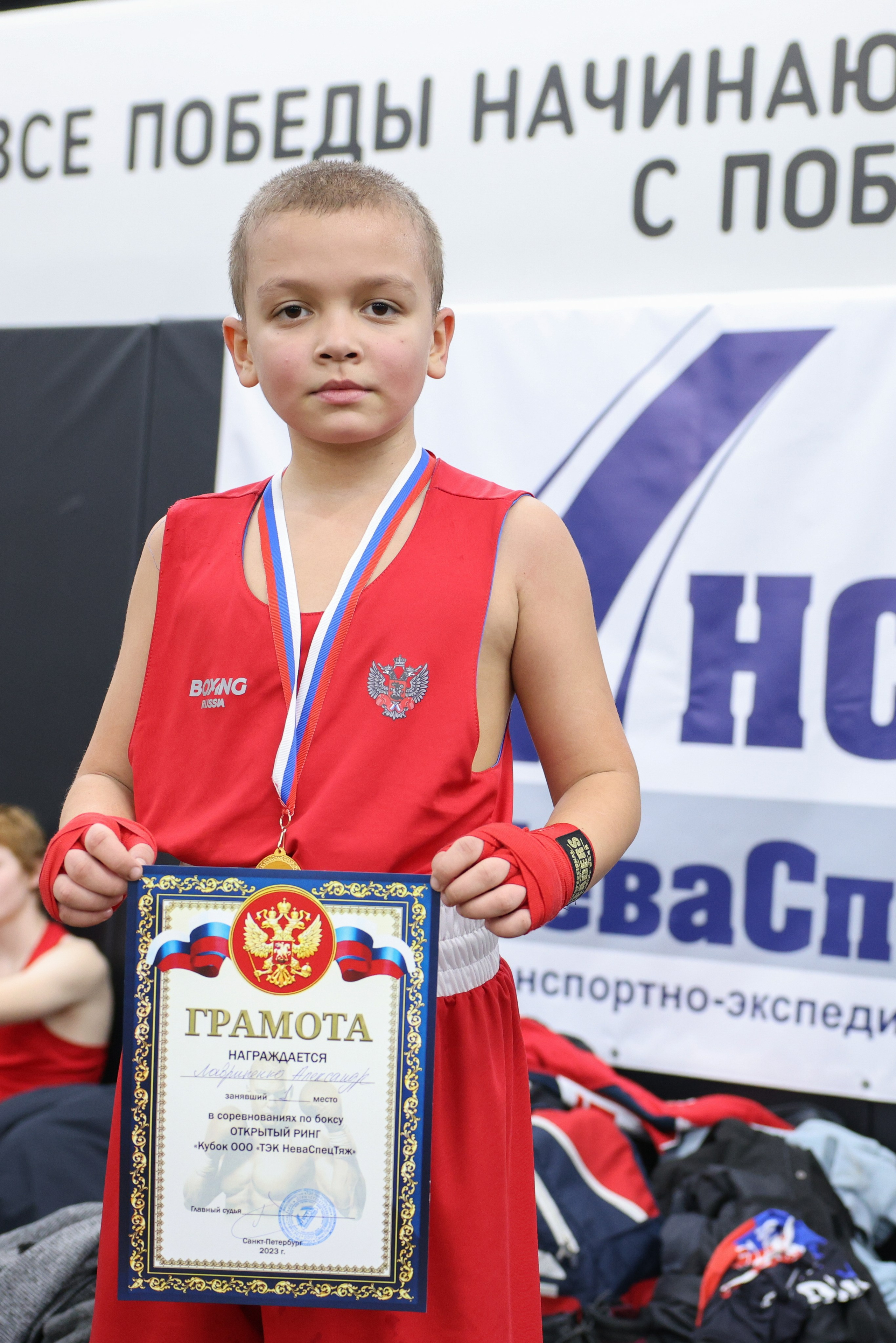 Открытый ринг «кубок ООО «ТЭК НеваСпецТяж». Фотограф Александр Заломаев