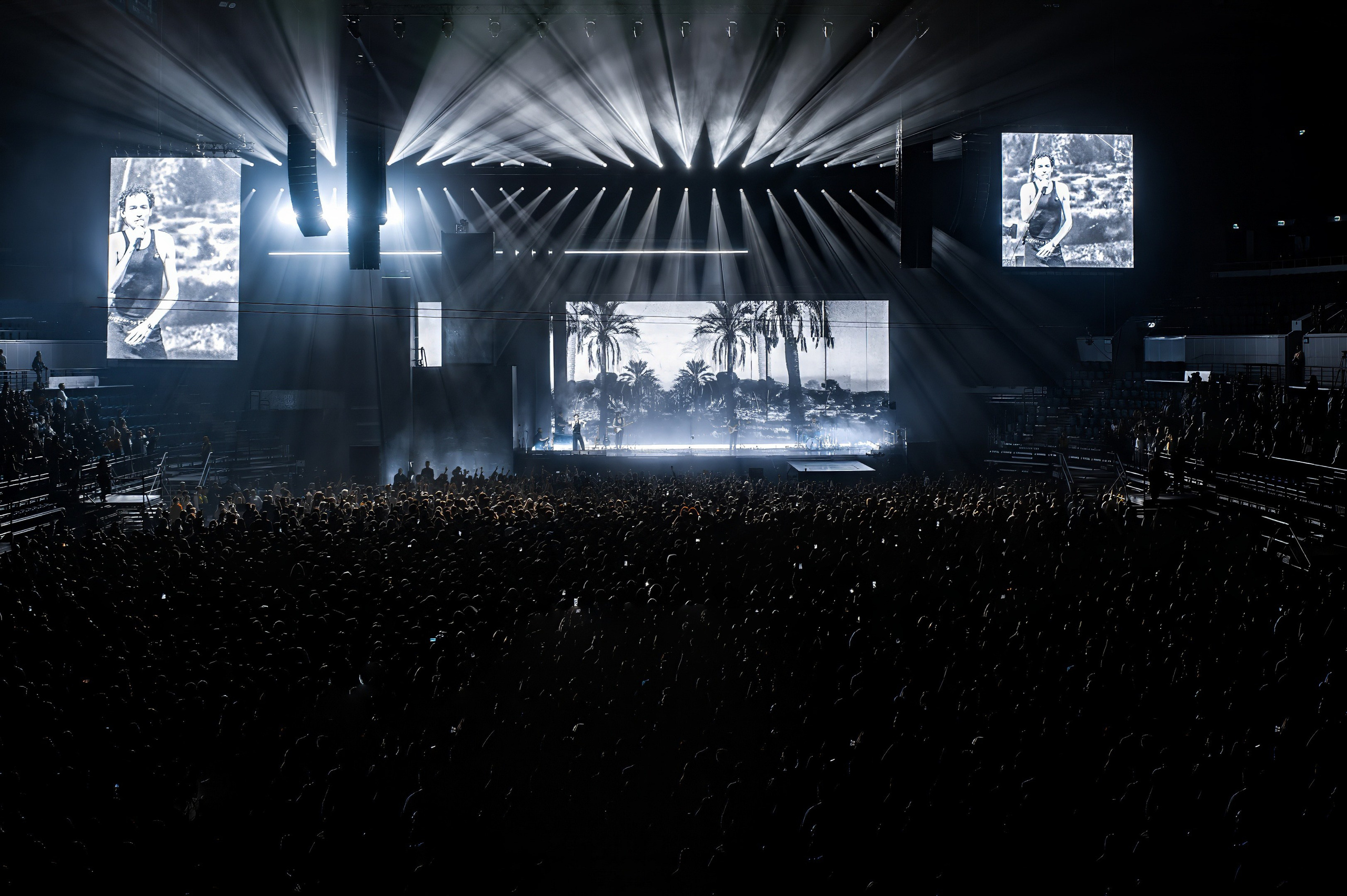 ZOLOTO / MOSCOW / 2025. OOPS TEAM