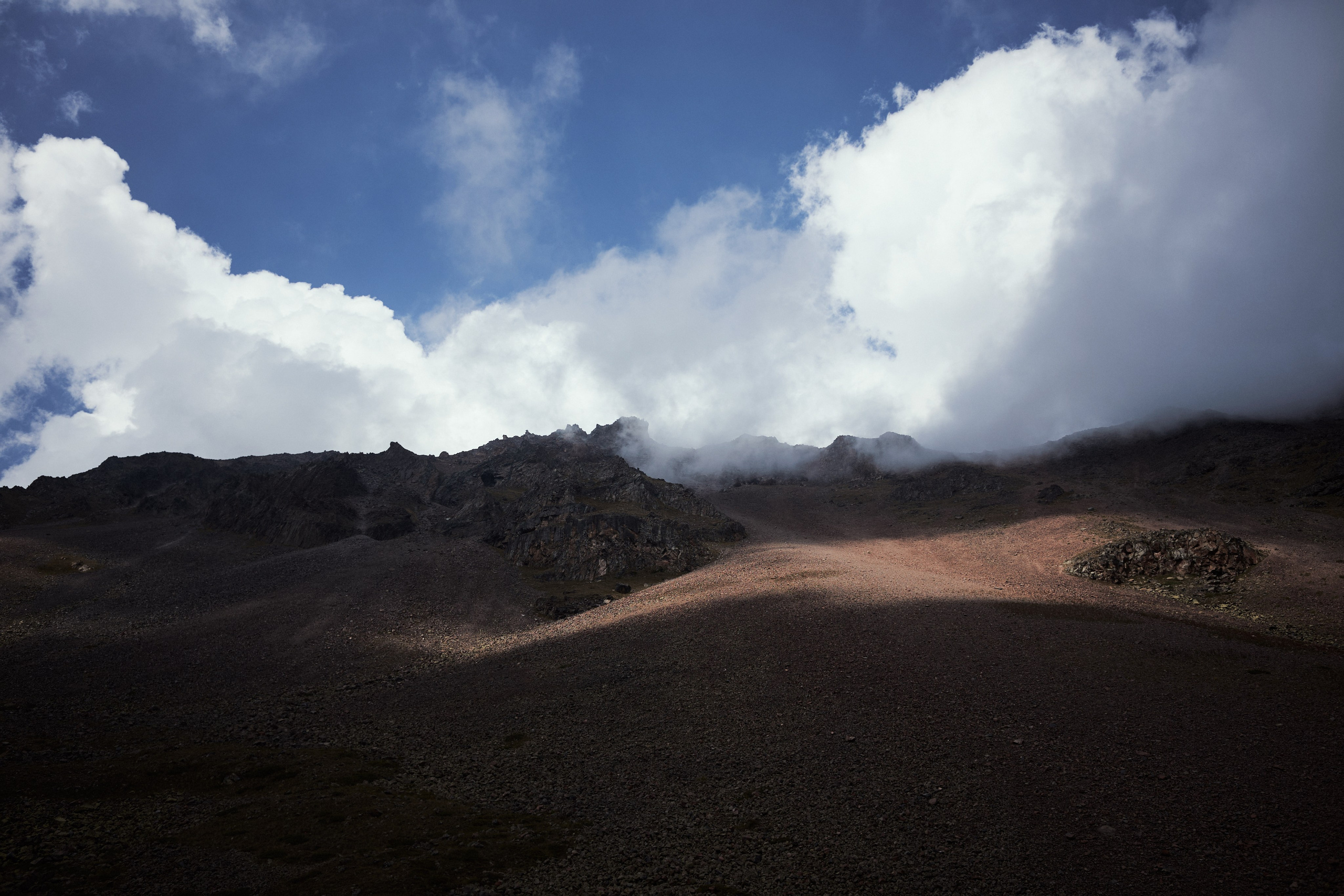 Эльбрус. Сентябрь 2024. Репортажный фотограф Дмитрий Литвинский. Минск, Беларусь, мир