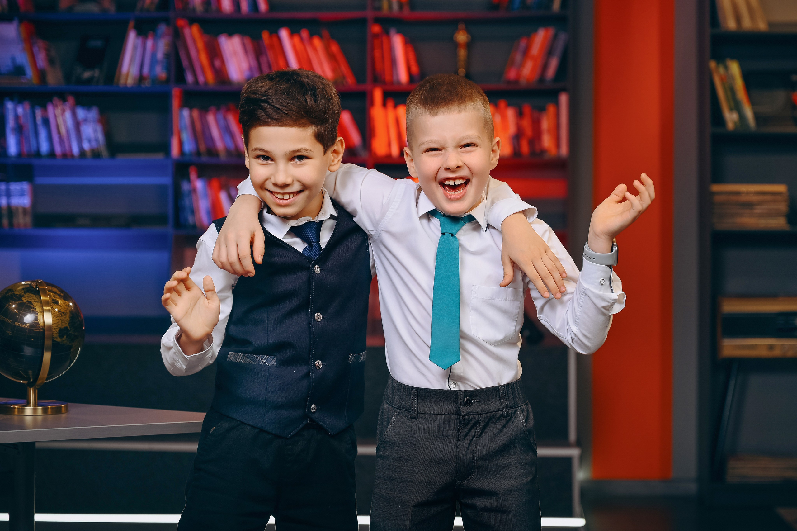 Библиотека. Выпускные альбомы в Кургане, Твой альбом, Книга