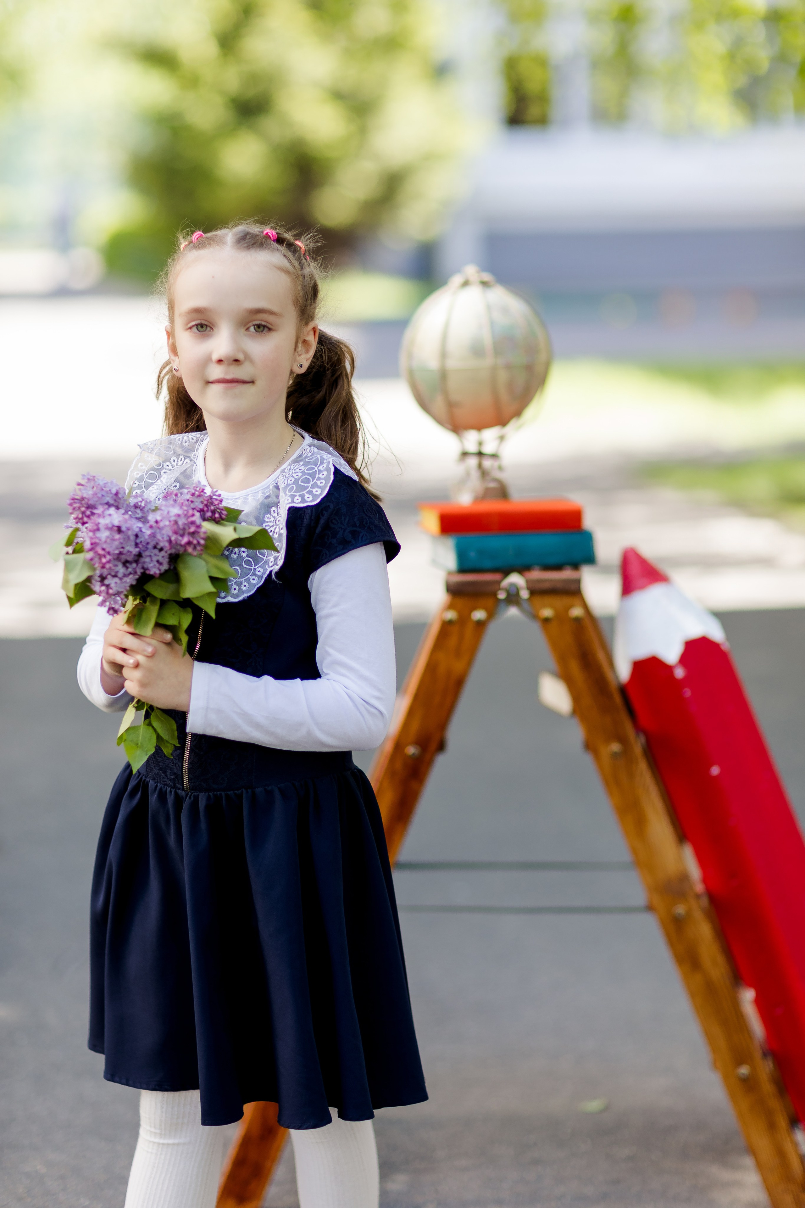 Весенняя съемка в начальной школе для первоклашек. Выпускные альбомы в Зеленограде и Москве