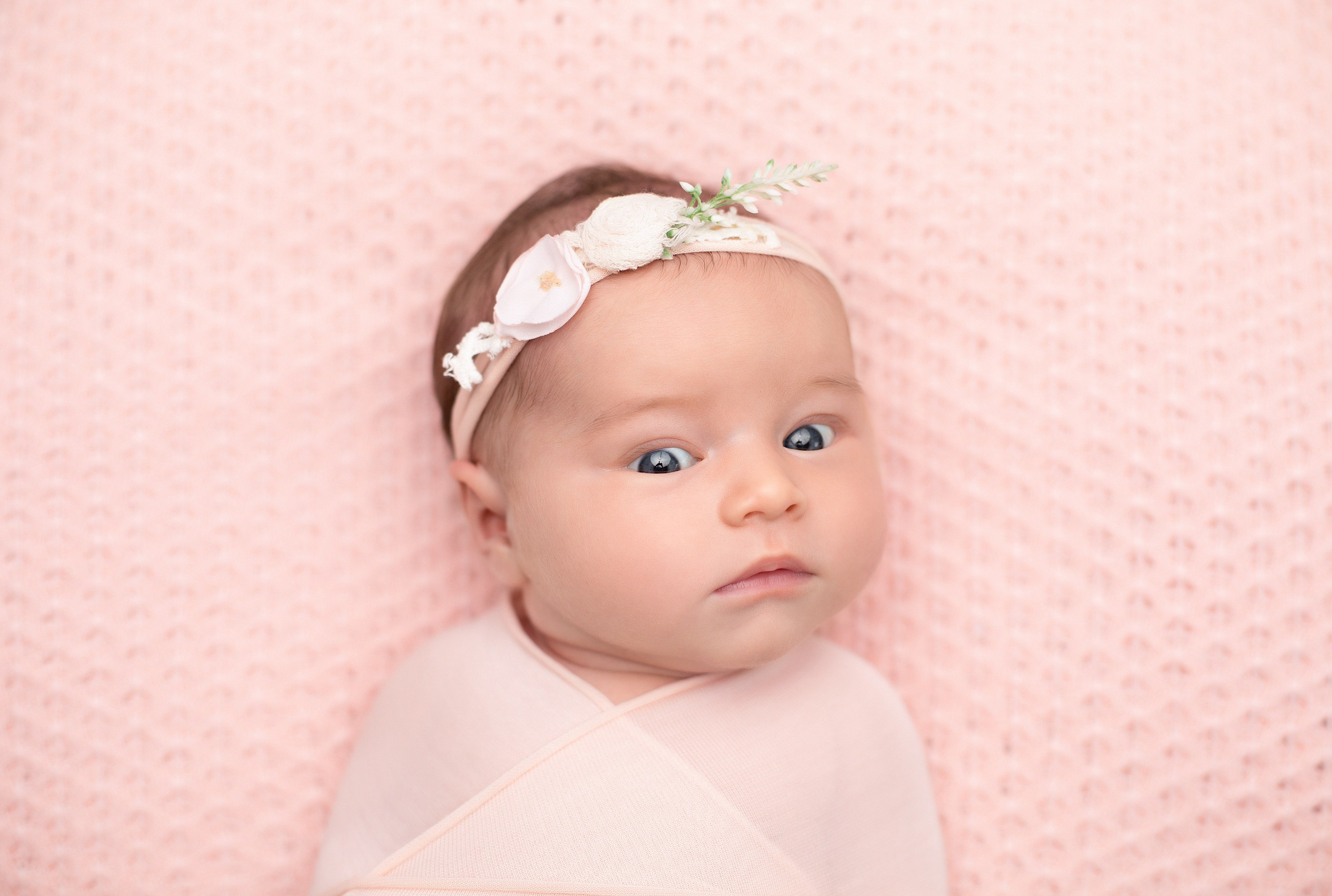 Новорожденные девочки. Фотограф новорожденных в Нижнем Новгороде Белякова Оксана