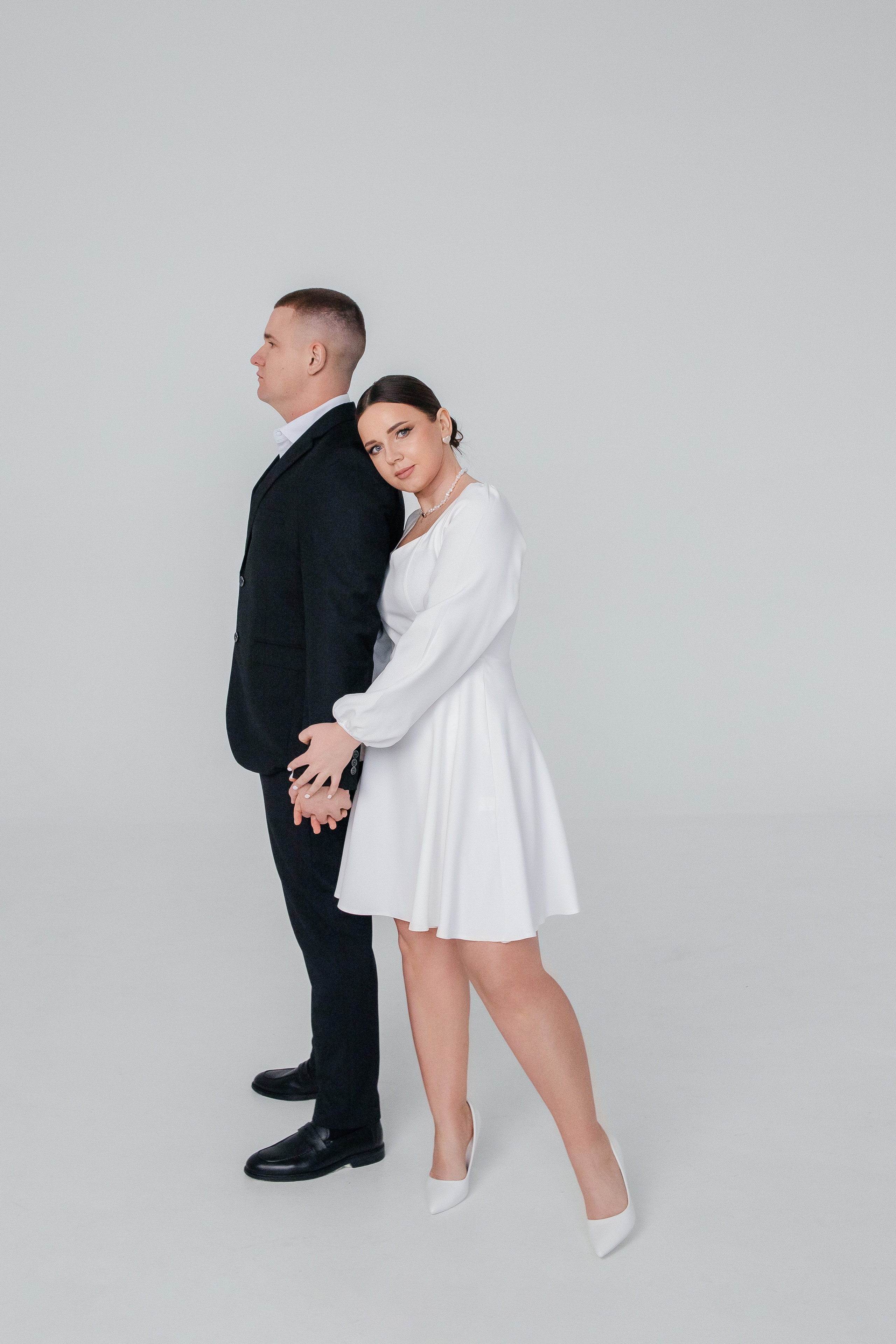 Свадебная фотосессия в фотостудии Нижнего Новгорода. Свадебный фотограф и фотограф Love-Store в Нижнем Новгороде Анастасия