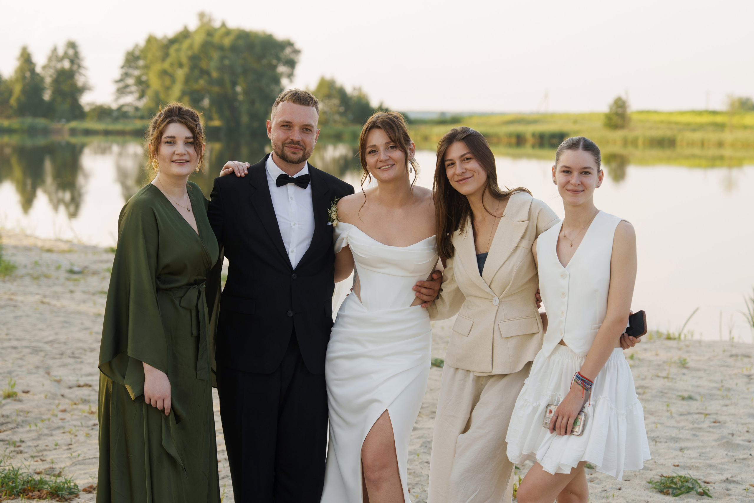 Михаил и Ольга (банкетная часть г. Брянск). Свадебный и репортажный фотограф Элина Козырьянова