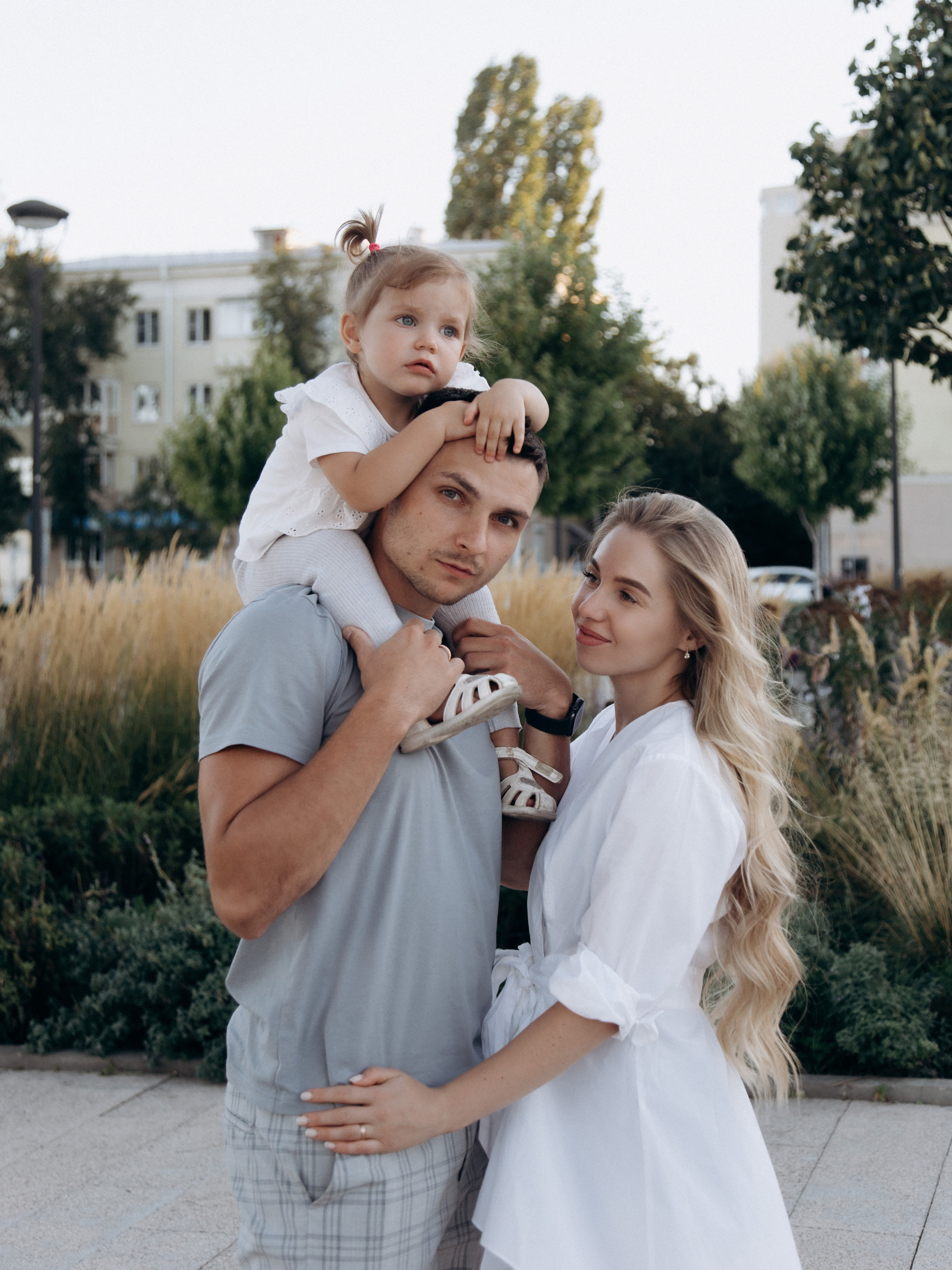 Рома, Лера и Мира. Свадебный фотограф в Воронеже