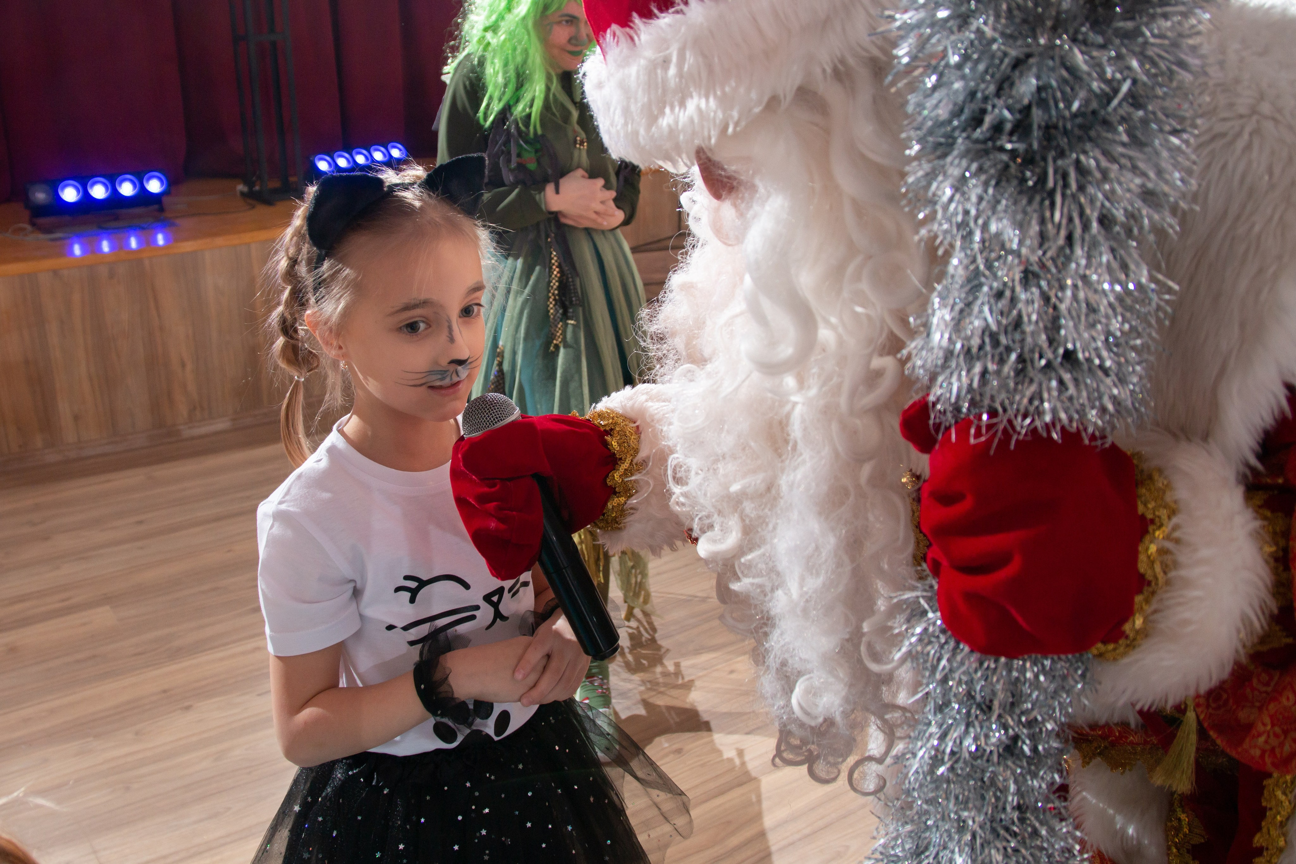 Новогодний утренник ДК Строитель 25.12.2023 г. г. Новоалександровск. Главная