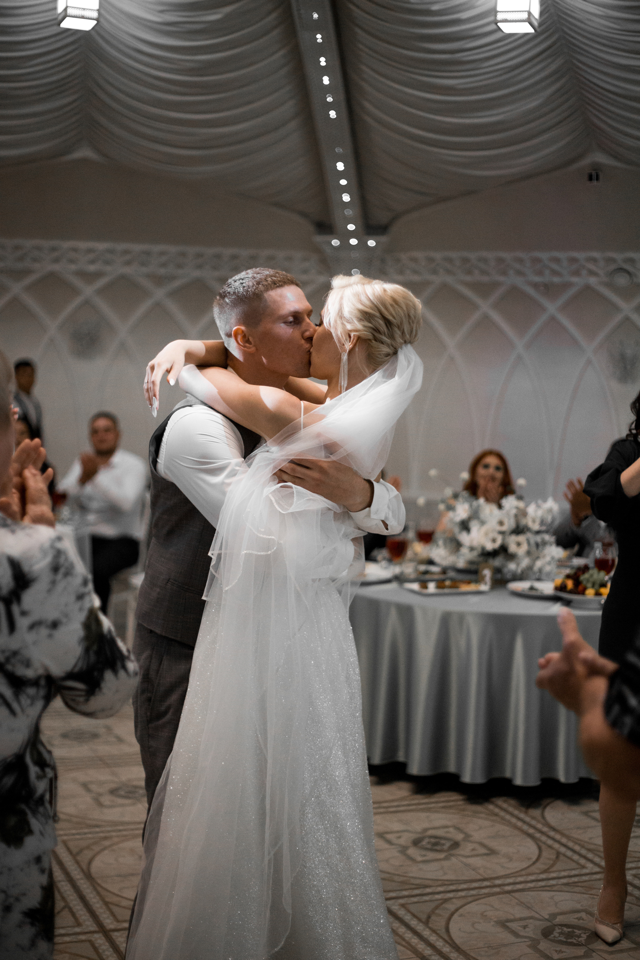 Виктор и Людмила. ФОТОГРАФ В ТЮМЕНИ ЕЛИЗАВЕТА КОНОВАЛОВА