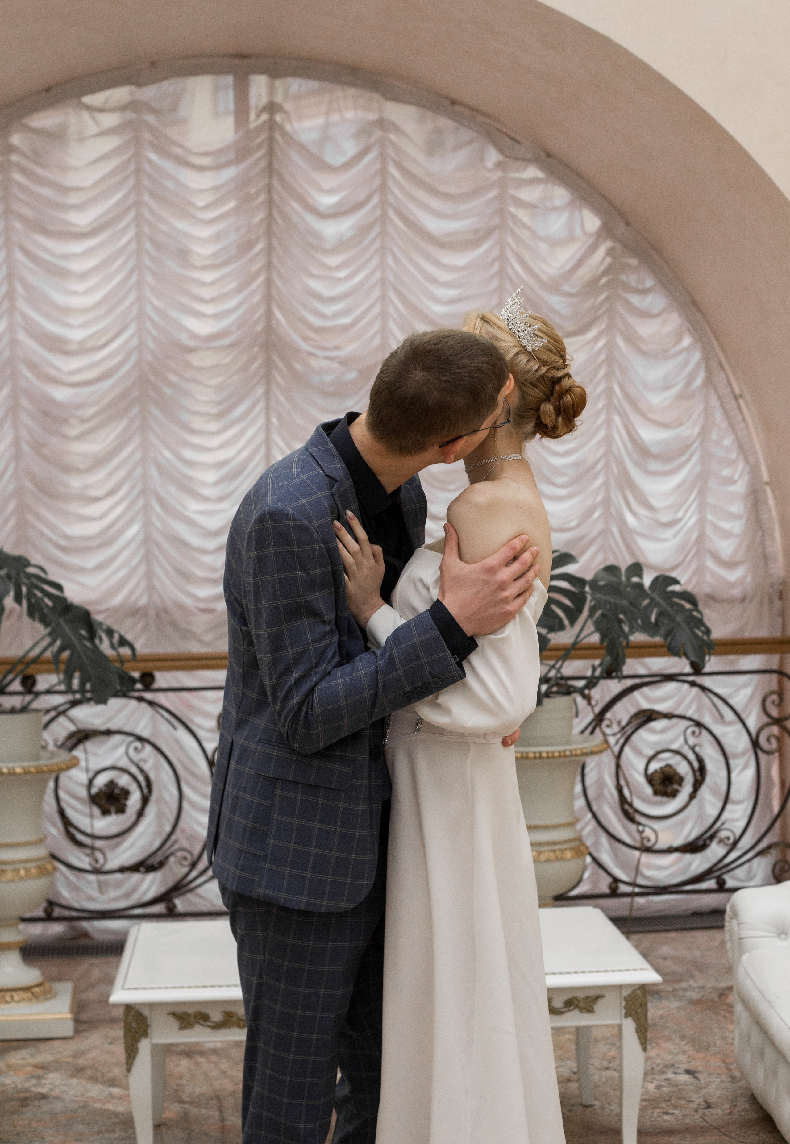 Сергей и Александра. ФОТОГРАФ В ТЮМЕНИ ЕЛИЗАВЕТА КОНОВАЛОВА