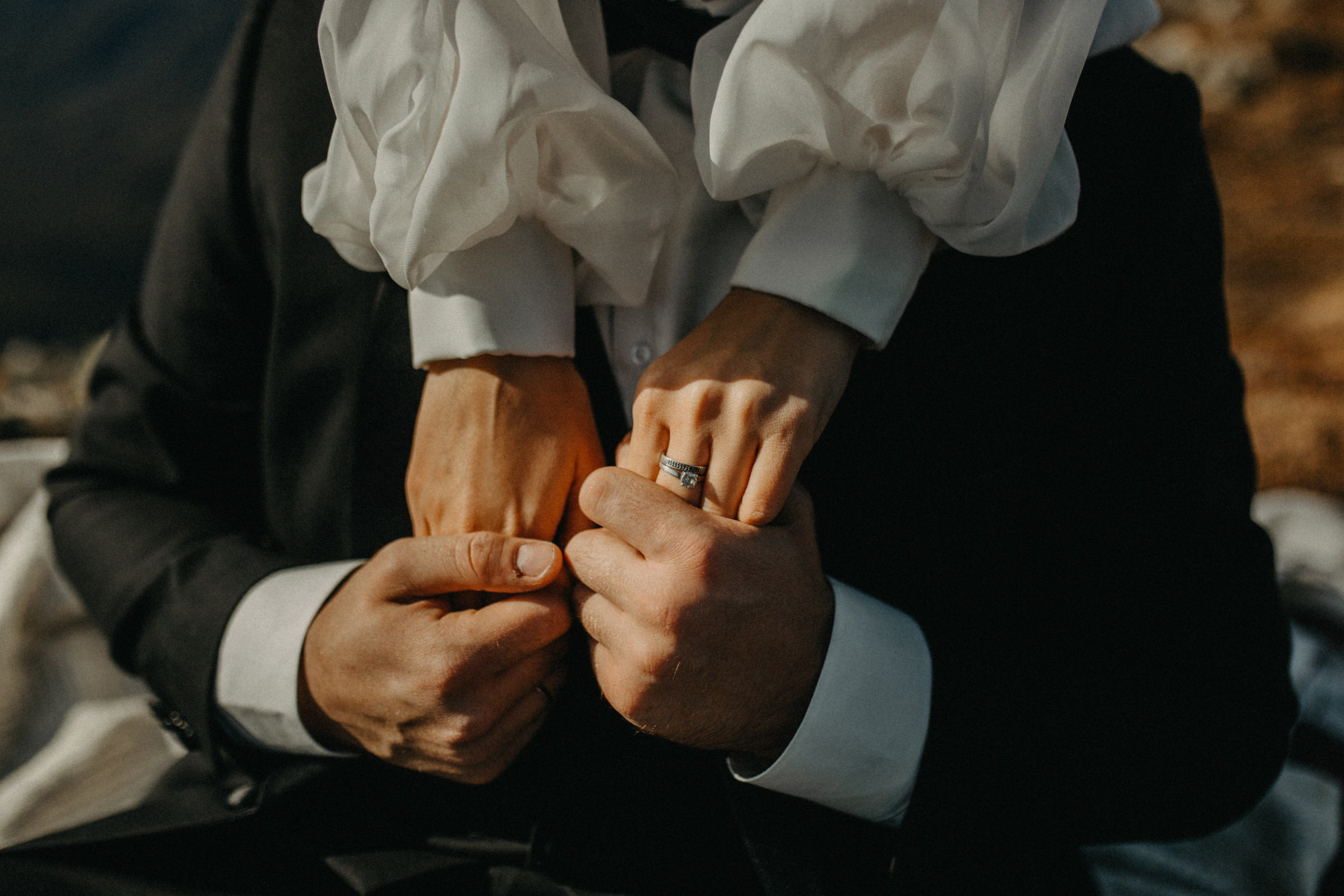 Вертолетный полет Бухта Жировая. Свадебное фото и видео на Камчатке. Туристические маршруты