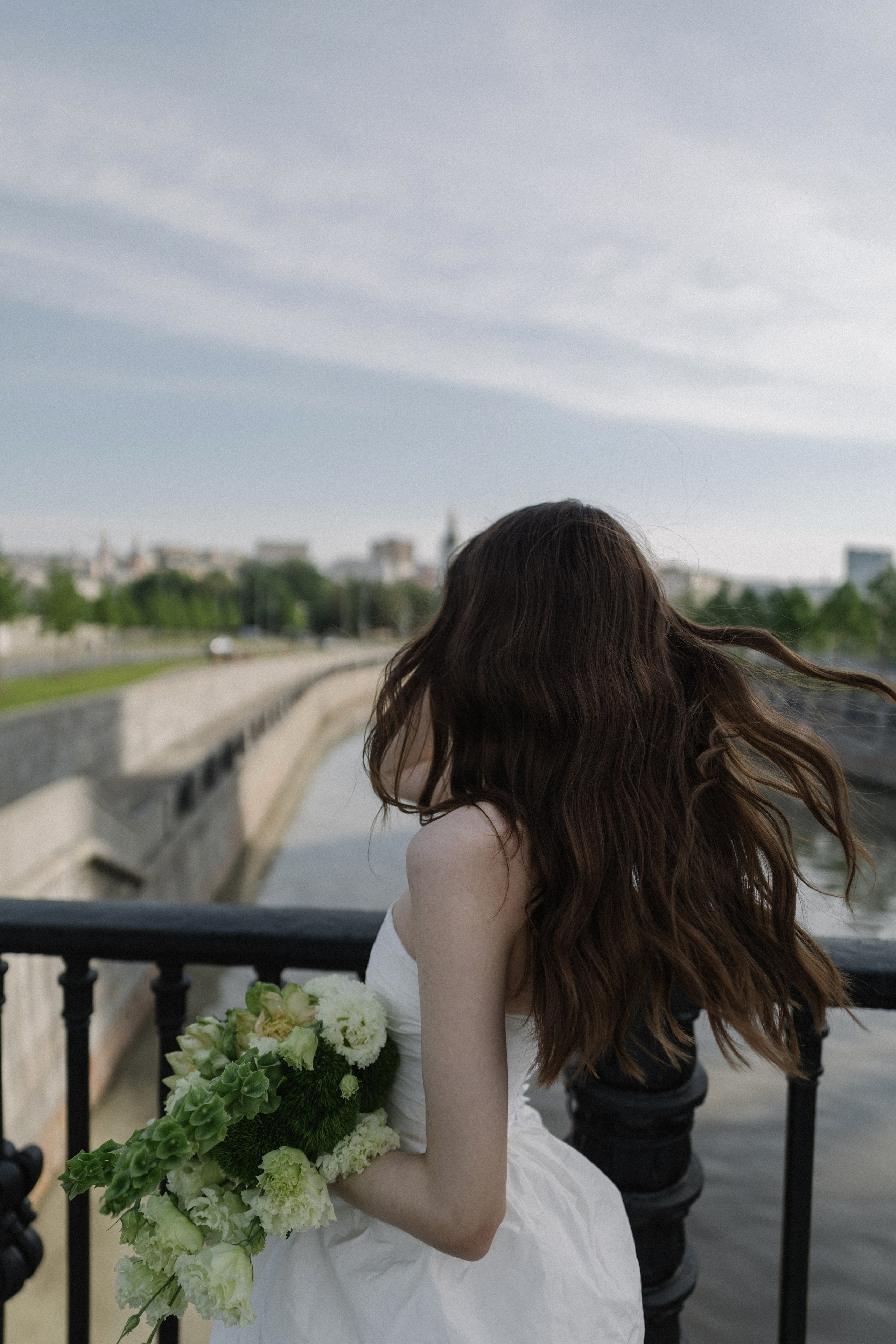 Москва. Набережная. Вы. Юлия Анисимова — свадебный и семейный фотограф в Санкт-Петербурге