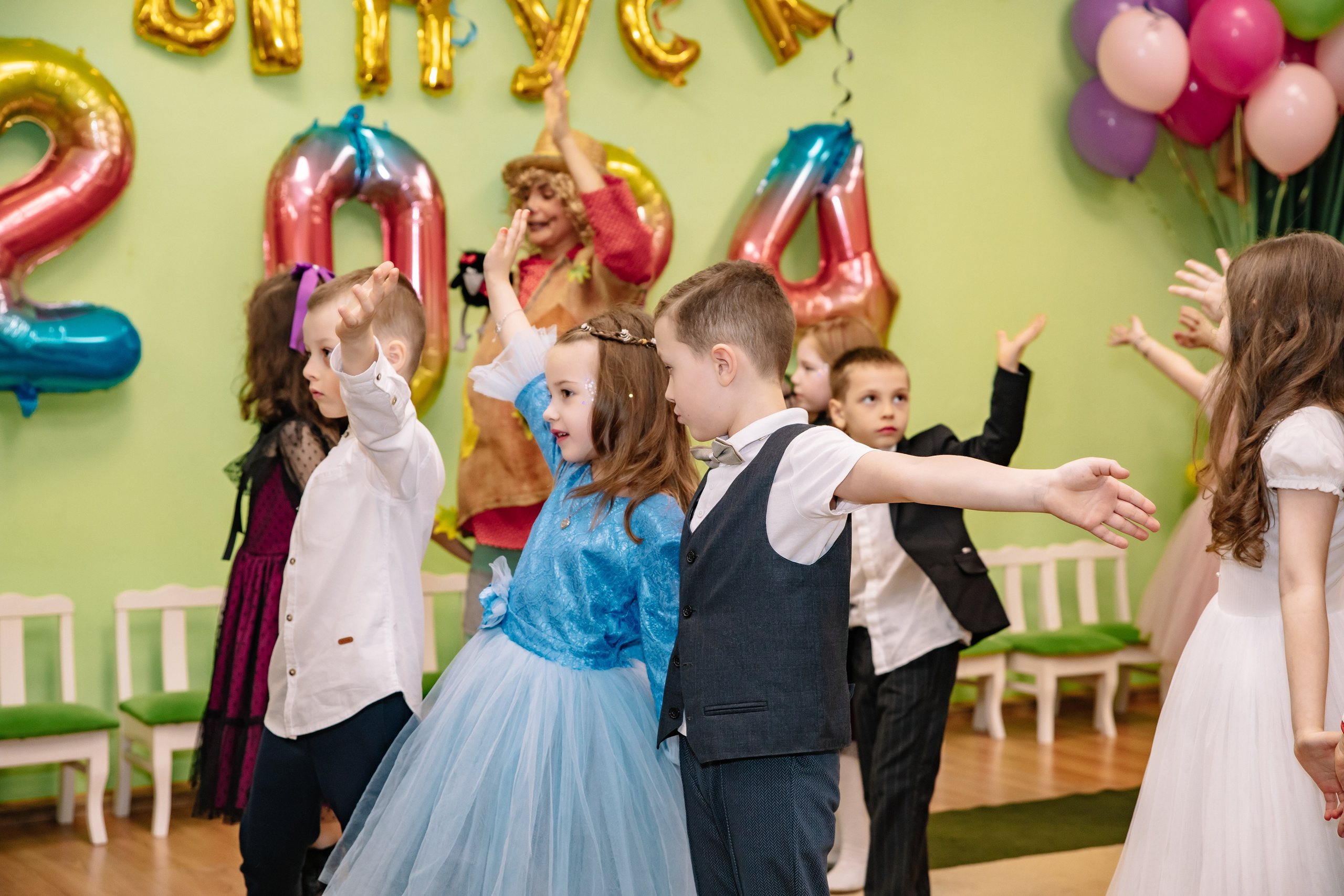 Группа «Сказка» ДС 69 Выпускной 2024. Фотограф в Москве Яна Полосина