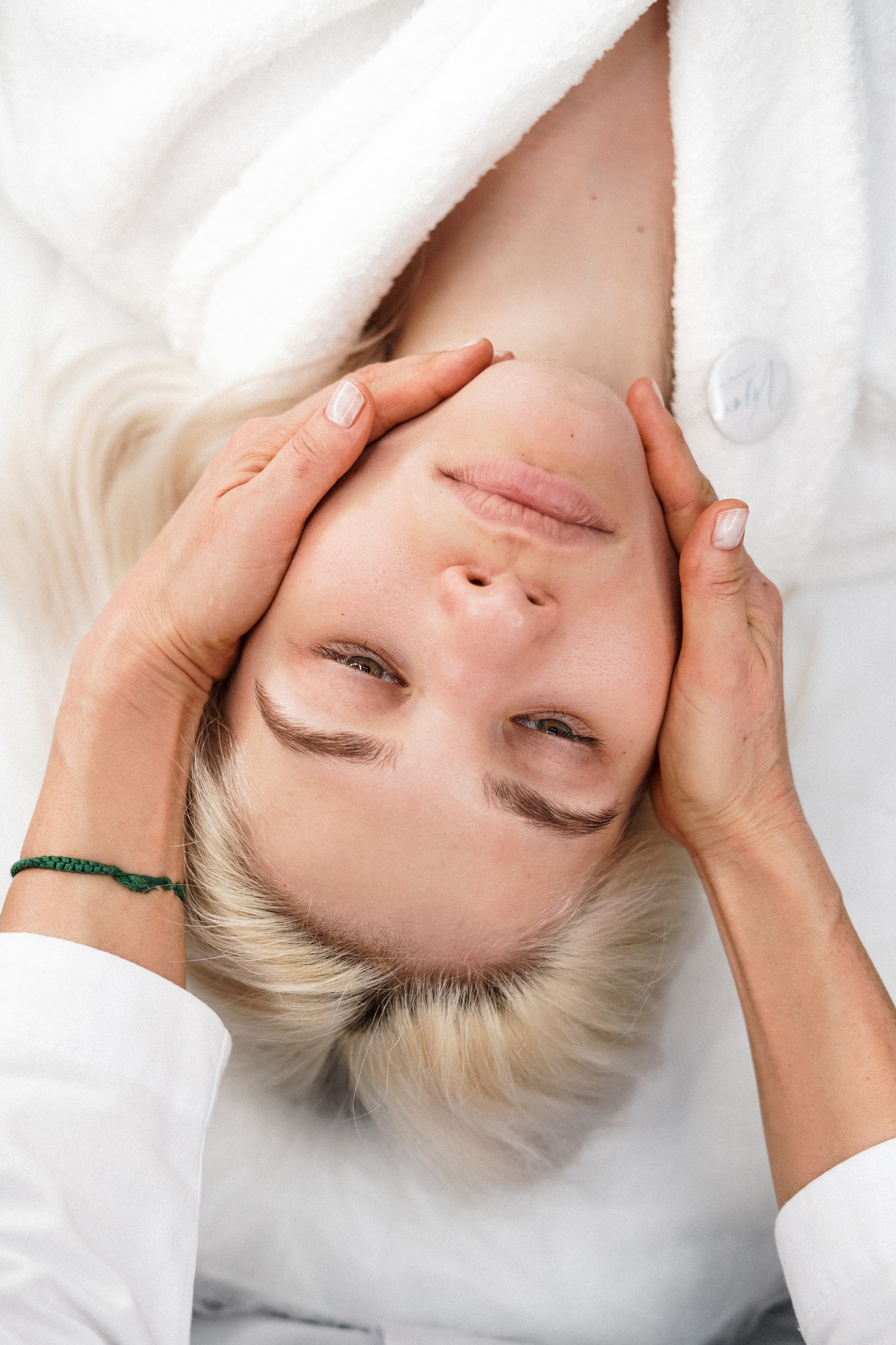 Косметология Vesna. VISUAL ARTIST · KRONGAUZ ANASTASIA