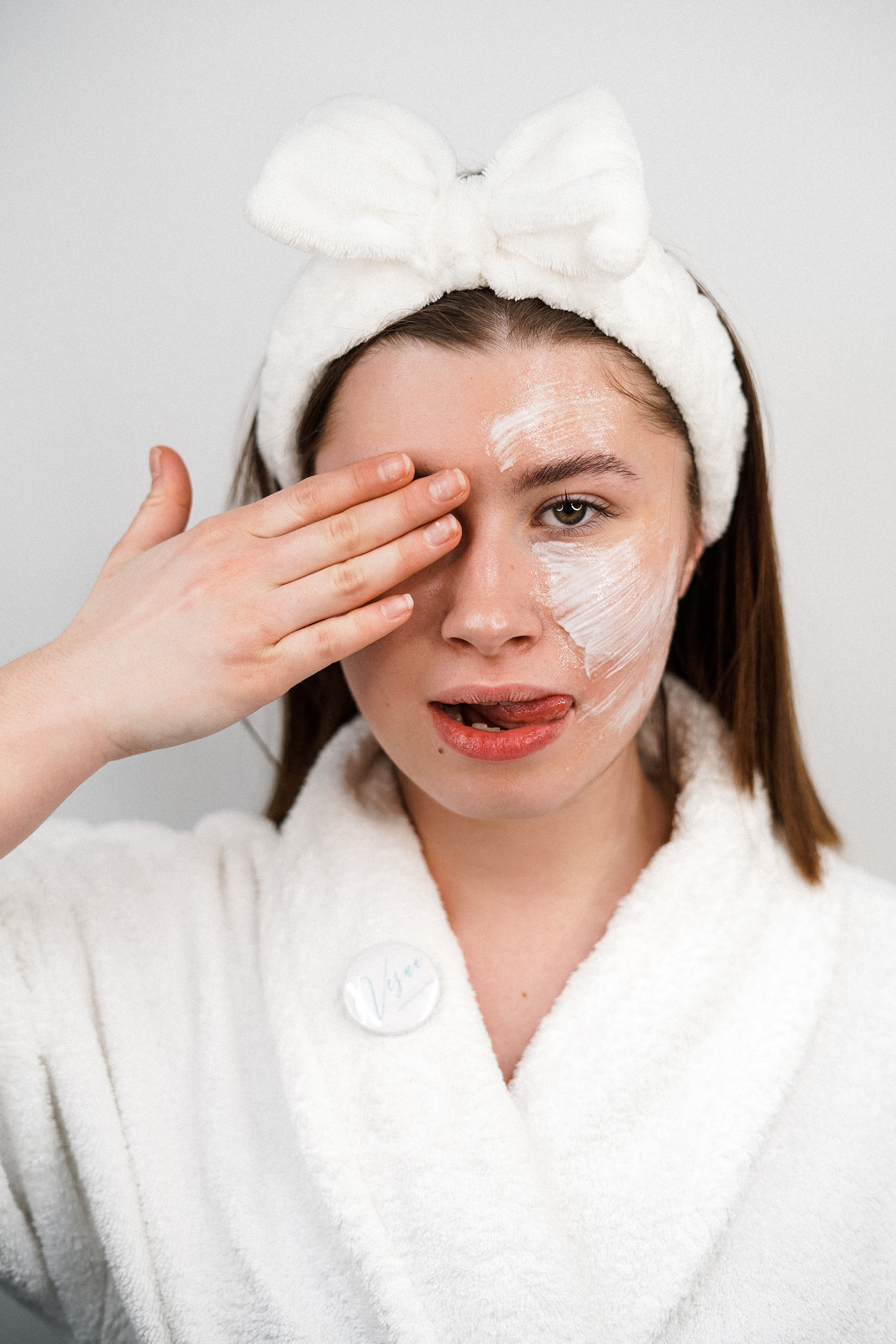 Косметология Vesna. VISUAL ARTIST · KRONGAUZ ANASTASIA