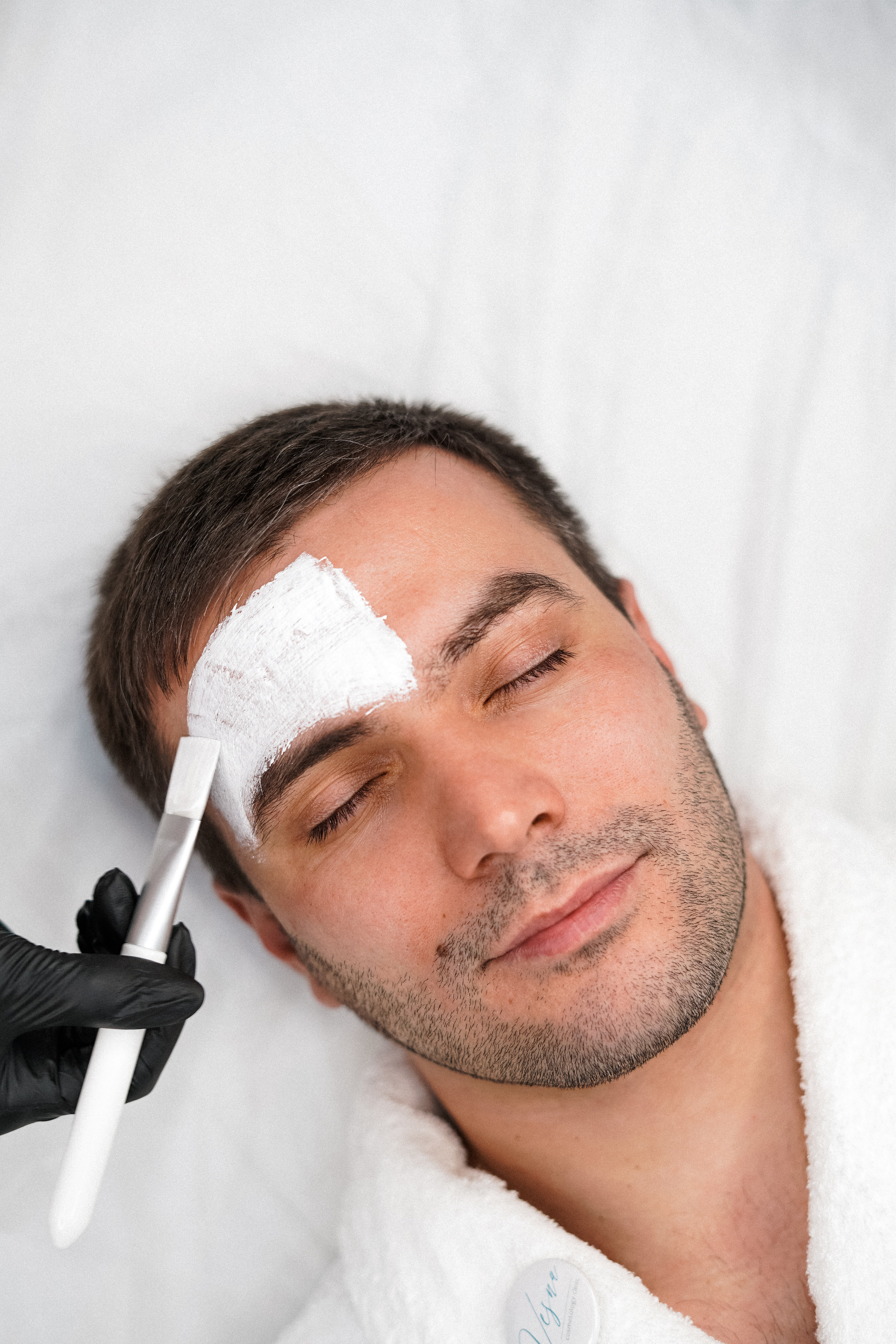 Косметология Vesna. VISUAL ARTIST · KRONGAUZ ANASTASIA