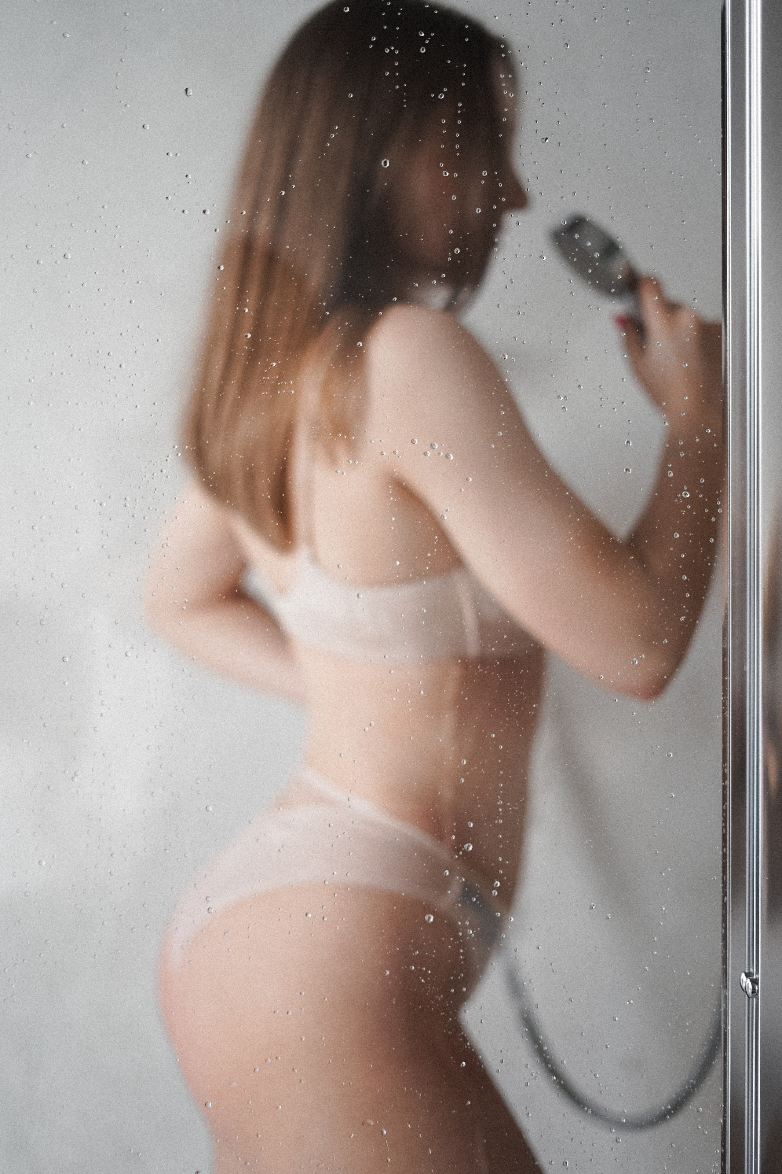 Студия лазерной эпиляции и шугаринга Siluet. VISUAL ARTIST · KRONGAUZ ANASTASIA