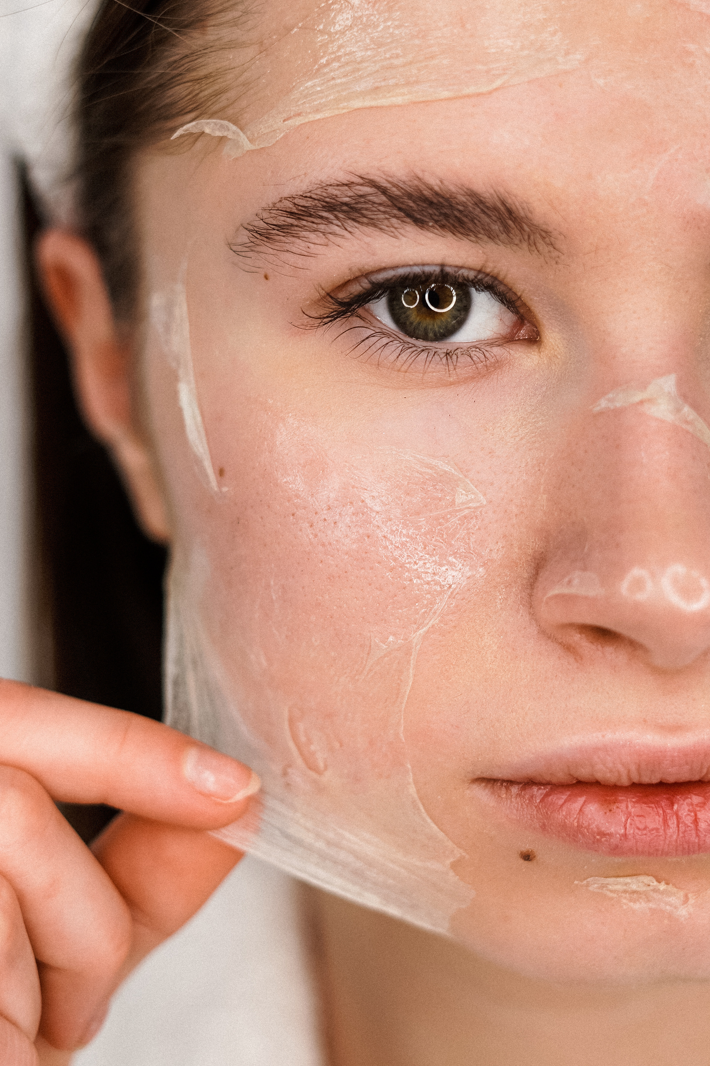 Косметология Vesna. VISUAL ARTIST · KRONGAUZ ANASTASIA