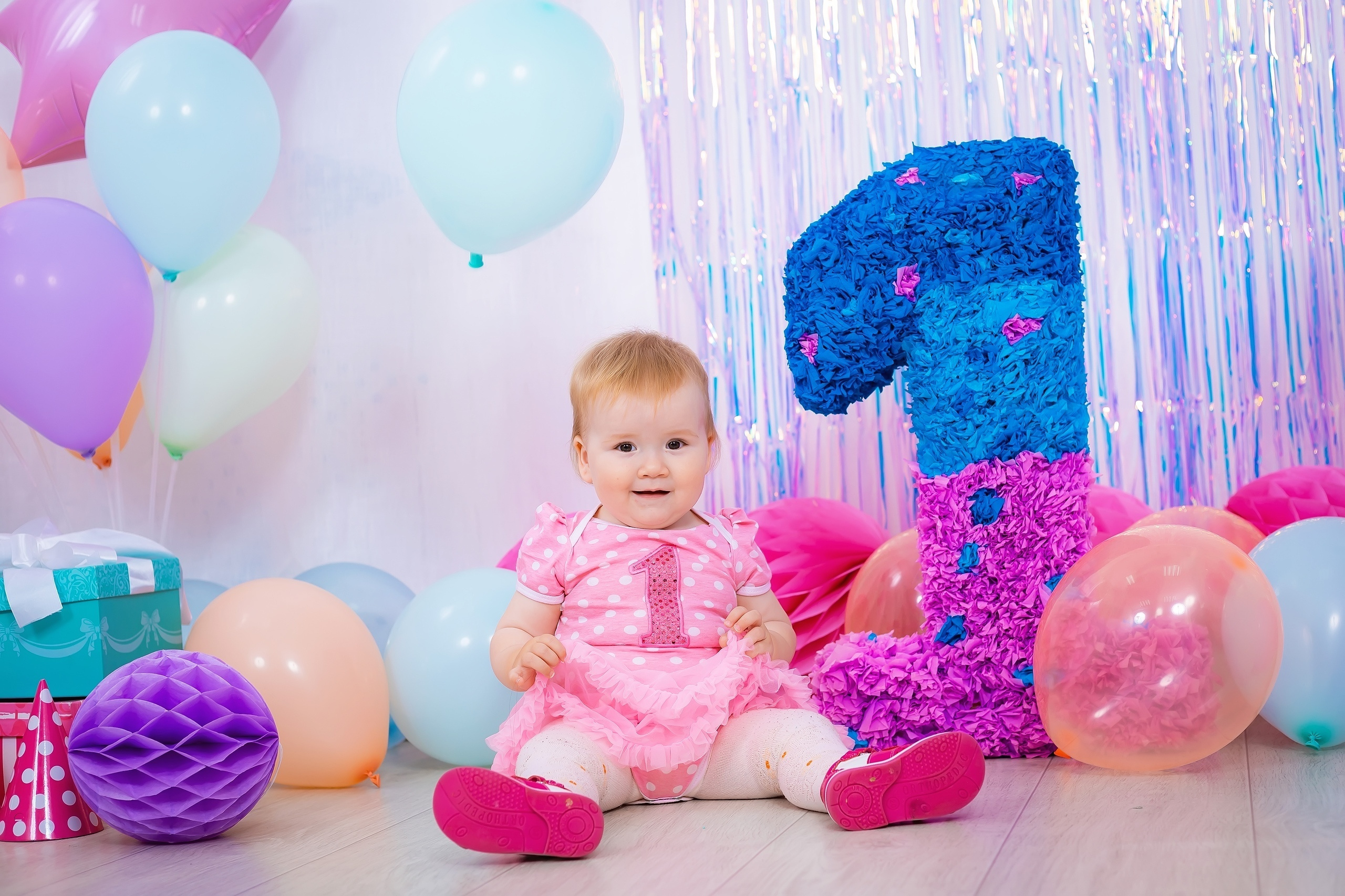 © Фотостудия "Олеся". Все права защищены. "Любое использование или копирование материалов или элементов дизайна сайта допускается только с разрешения правообладателя и со ссылкой на источник".