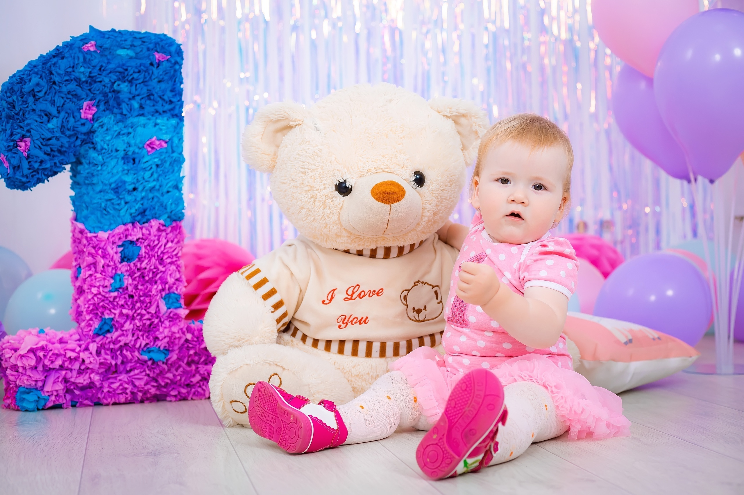 © Фотостудия "Олеся". Все права защищены. "Любое использование или копирование материалов или элементов дизайна сайта допускается только с разрешения правообладателя и со ссылкой на источник".