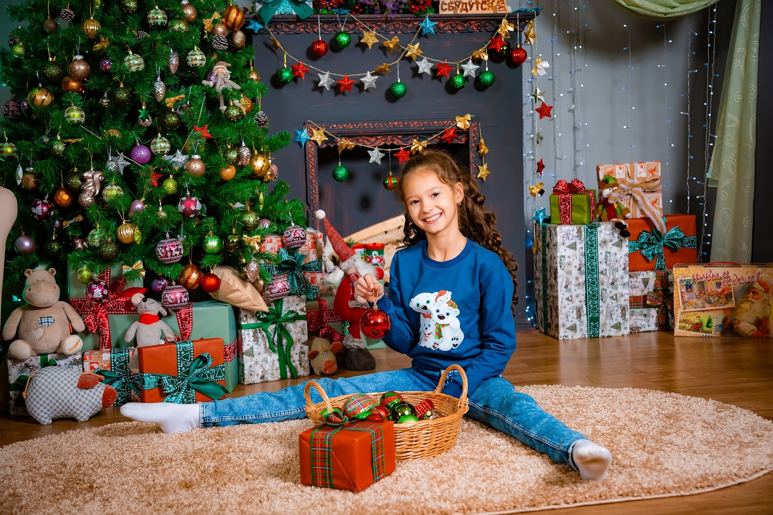 © Фотостудия "Олеся". Все права защищены. "Любое использование или копирование материалов или элементов дизайна сайта допускается только с разрешения правообладателя и со ссылкой на источник".