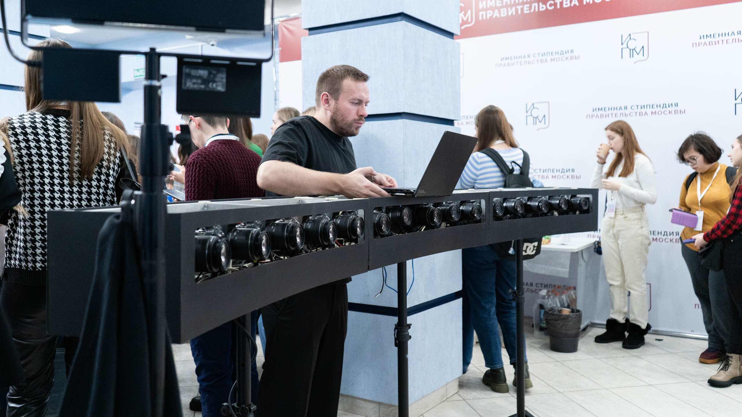 «Школа лидера». Фотограф, оператор-монтажер, продюсер медиа проектов в Москве