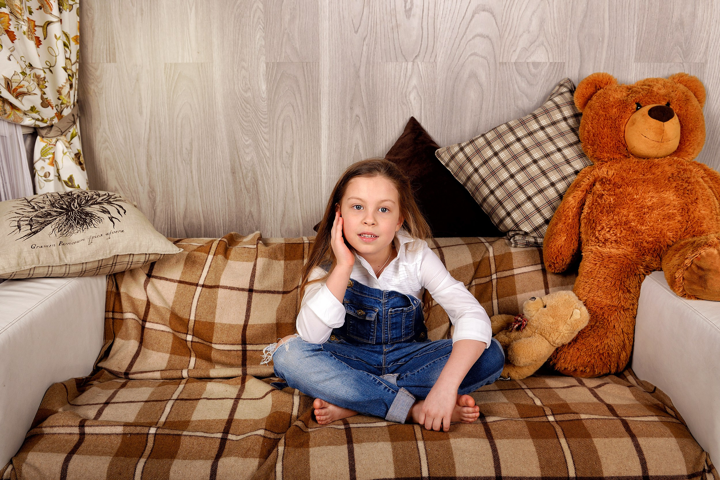 Студийные съемки. Выпускные альбомы в Москве. Фотограф Анна Вакор