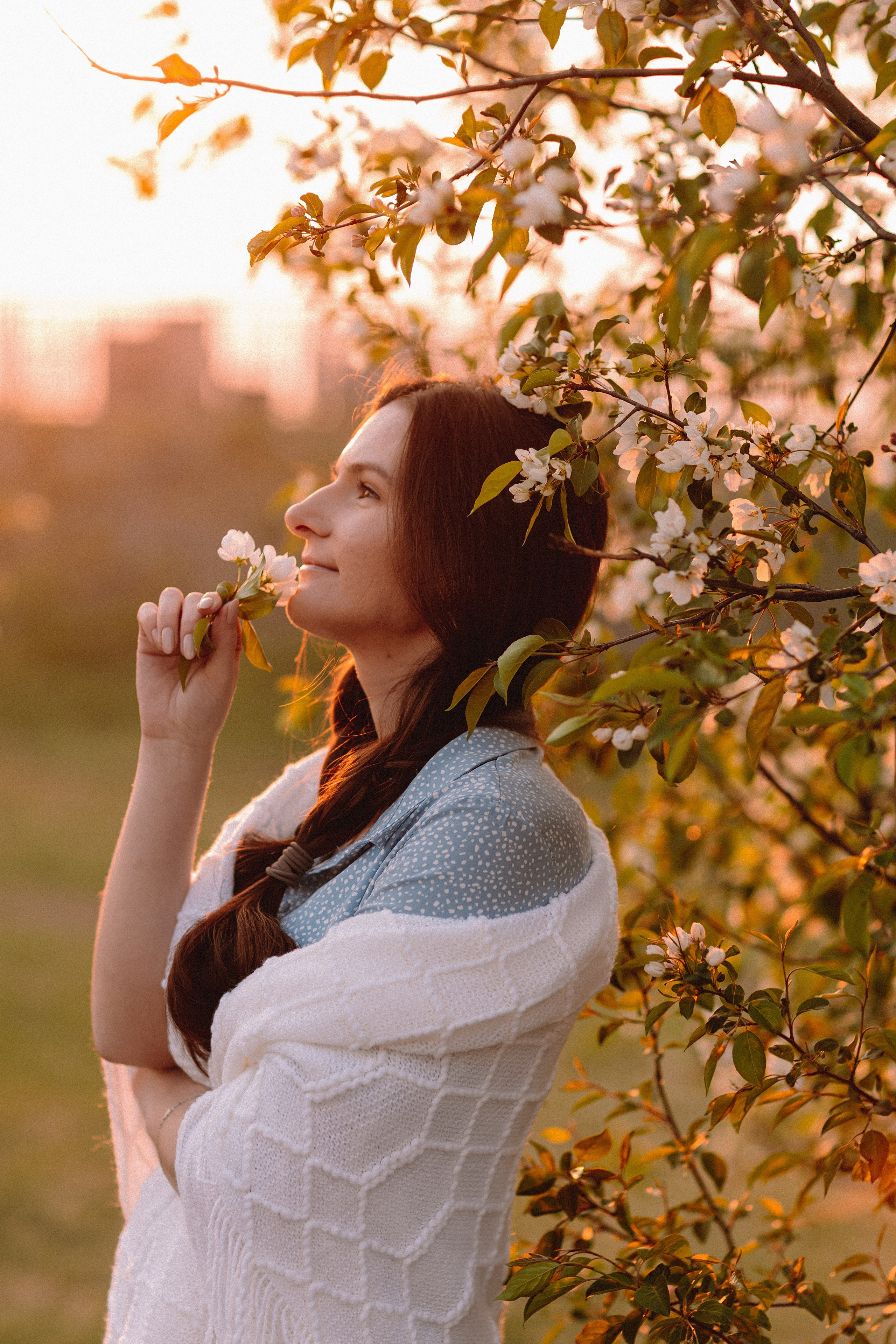 Яблони. Семейный фотограф Тюмень, фотограф на роды Салмина Мария