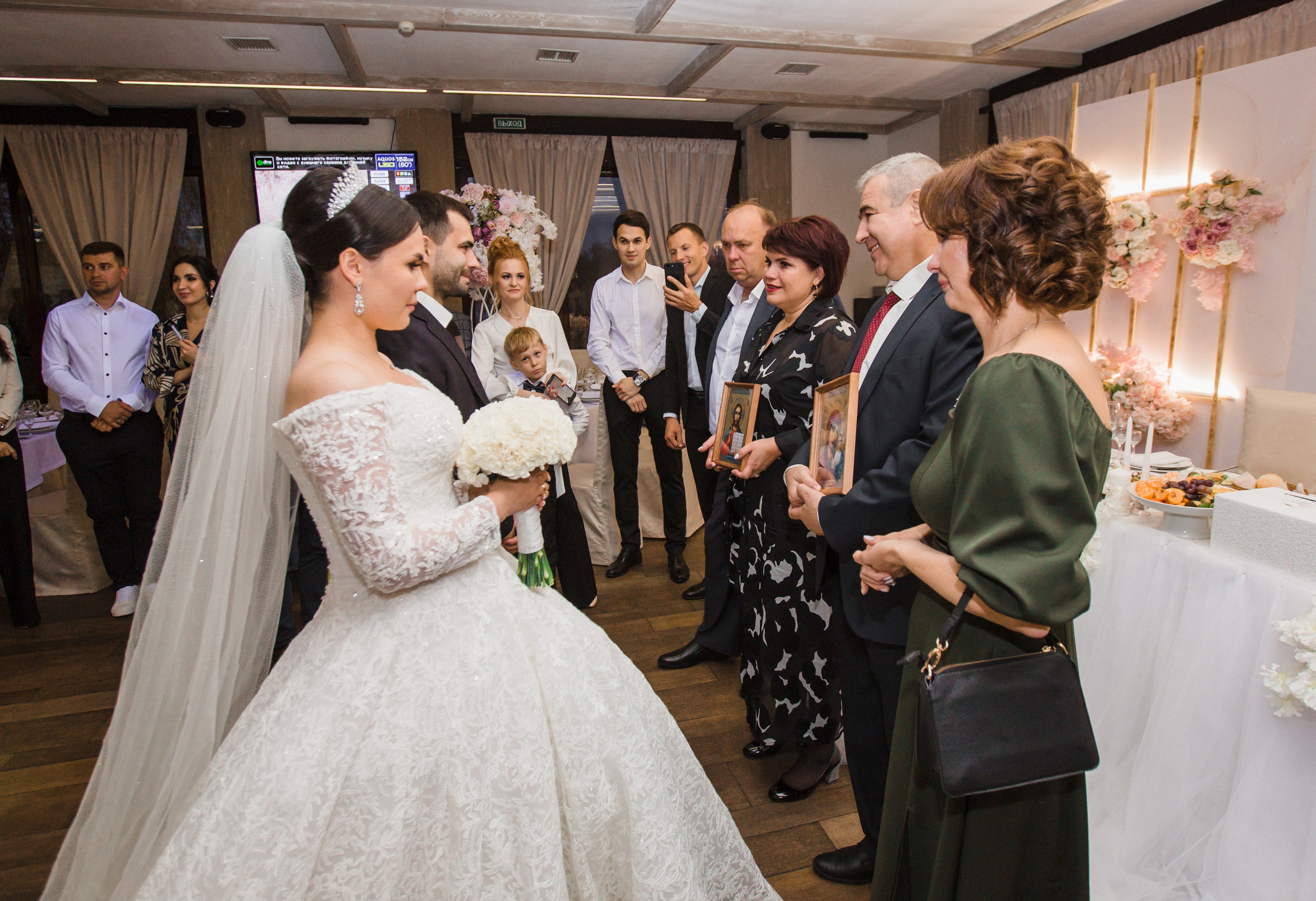 Александр и Виктория. Свадебный и семейный фотограф в Краснодаре