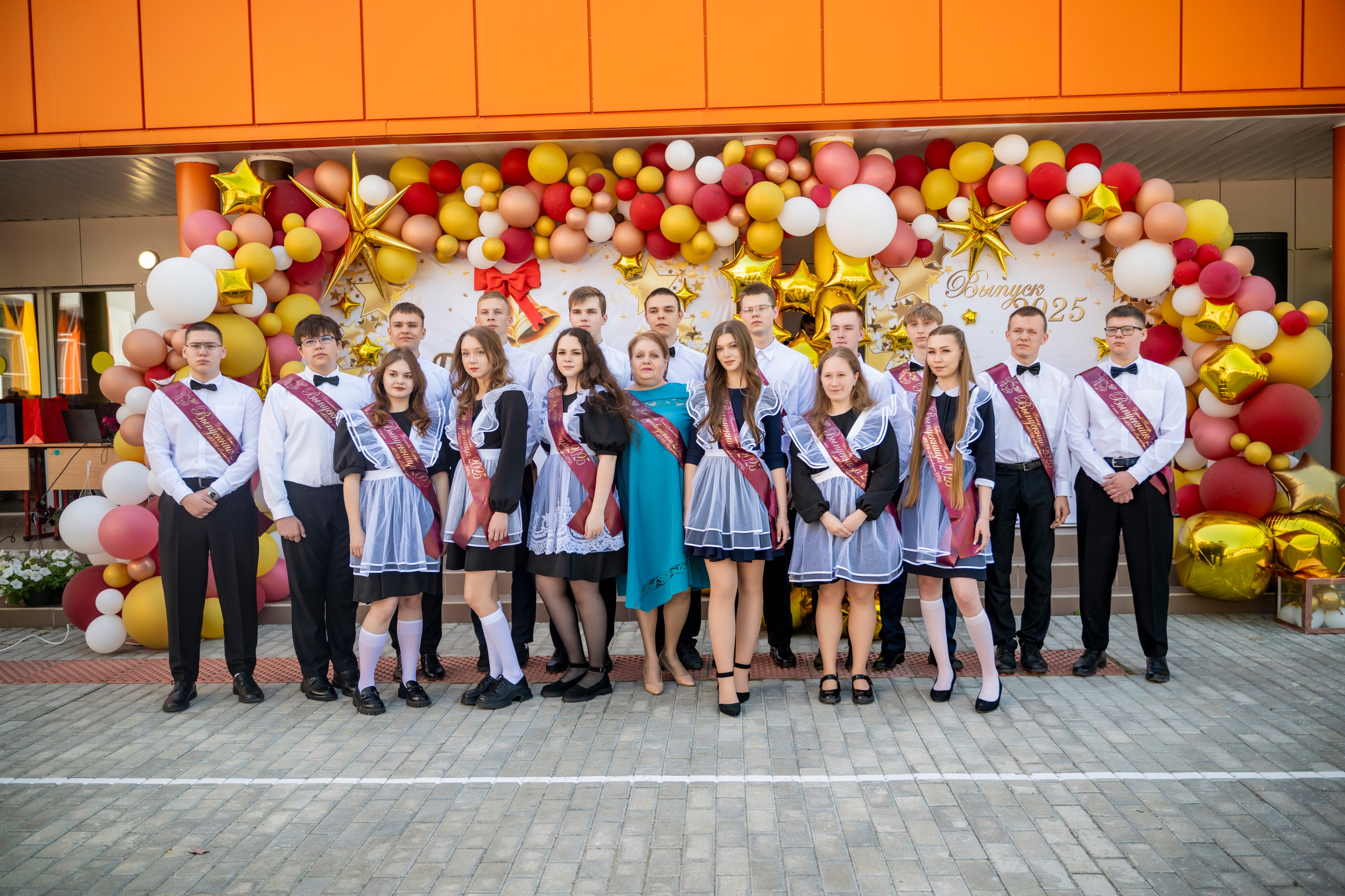 Последний звонок 11 класс. Фотограф самых запоминающихся моментов Вашей жизни