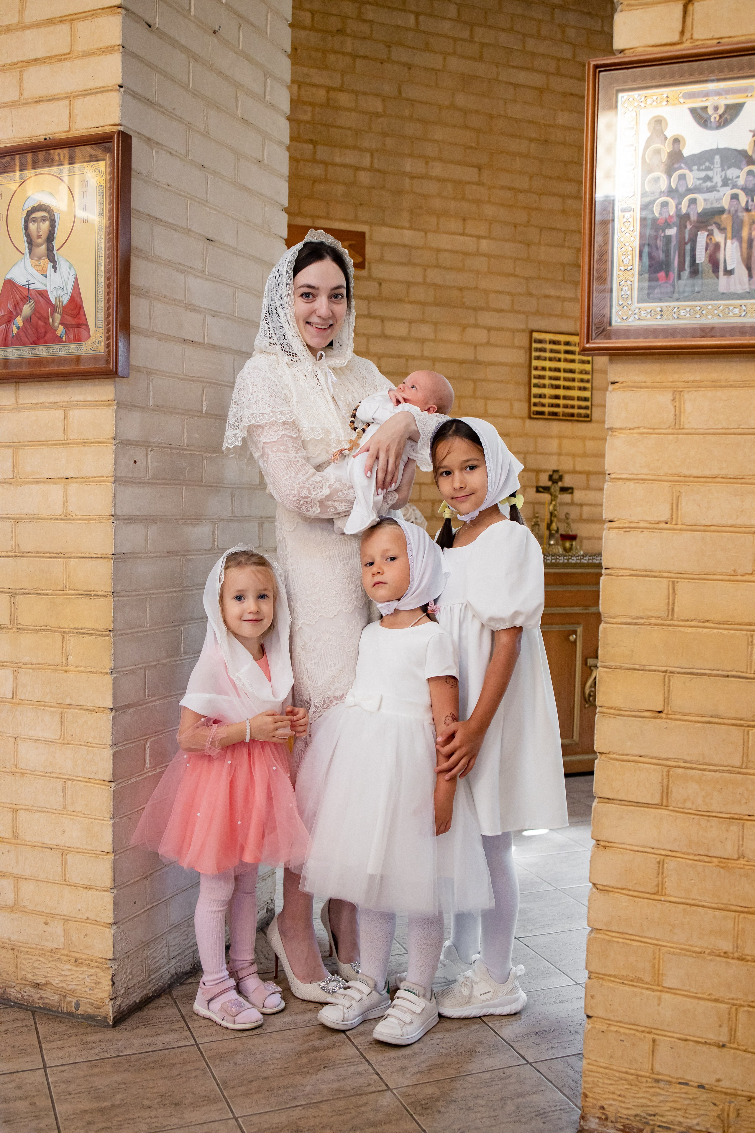 Таинство Крещения Ивана в Церкви Архангела Михаила. Детский и семейный фотограф в Пушкино, Мытищи, Москва Сергеева Светлана