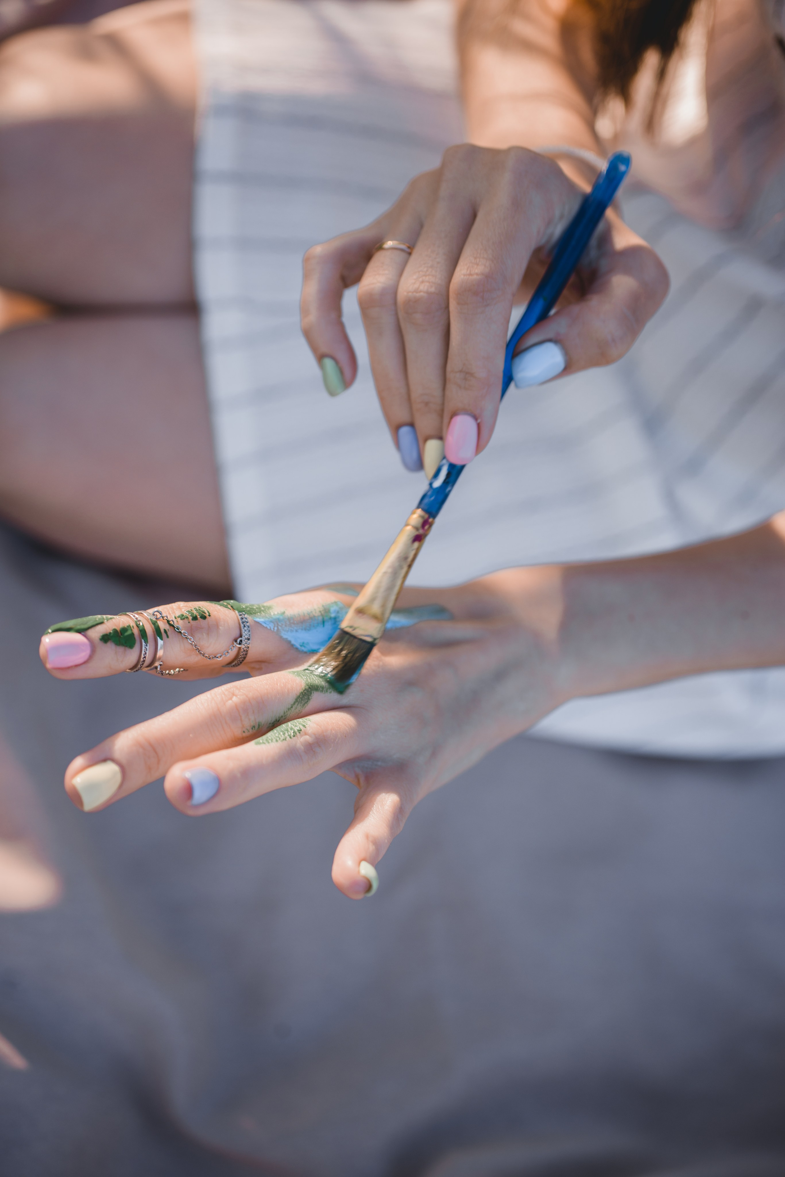 Виктория художник. Фотограф Людмила Белова