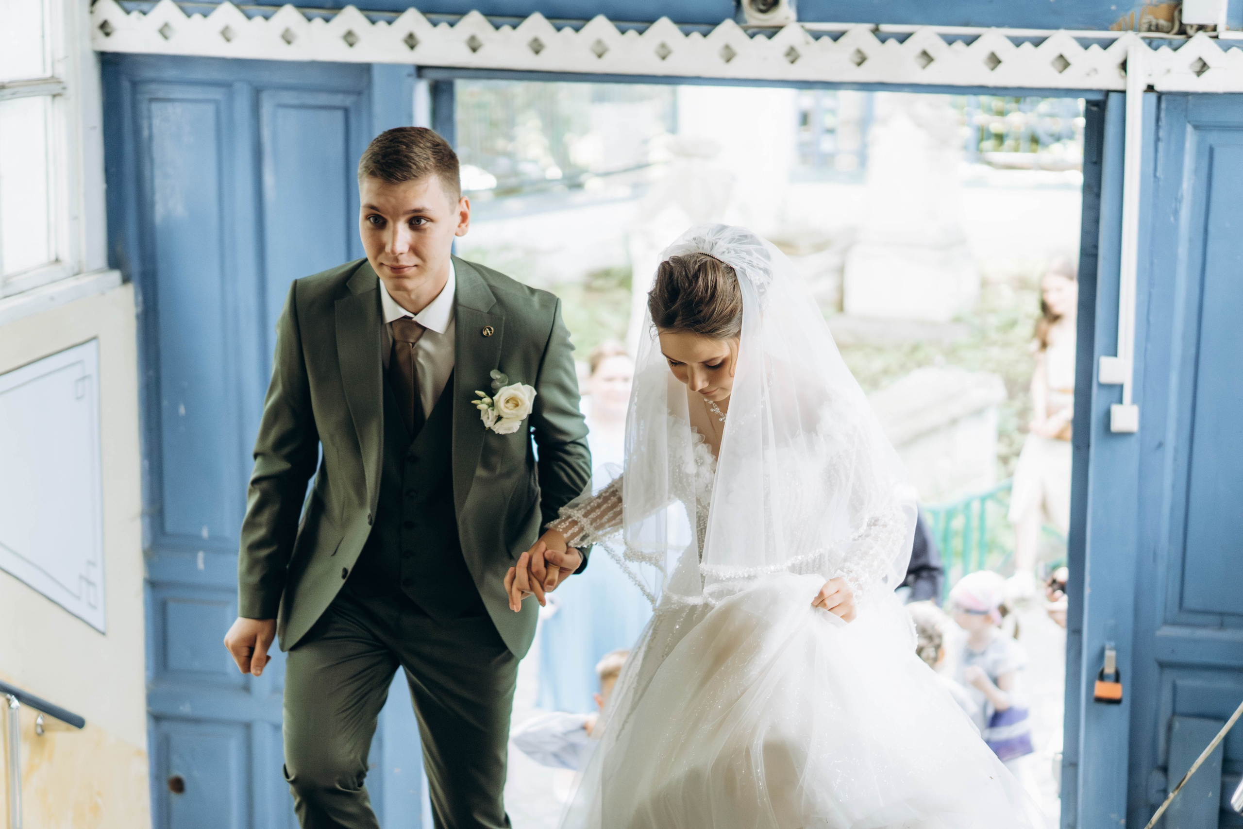 Венчание Поликарпа и Антонины Церковь Рождества Христова. Фотограф Москва Валерия Веденина