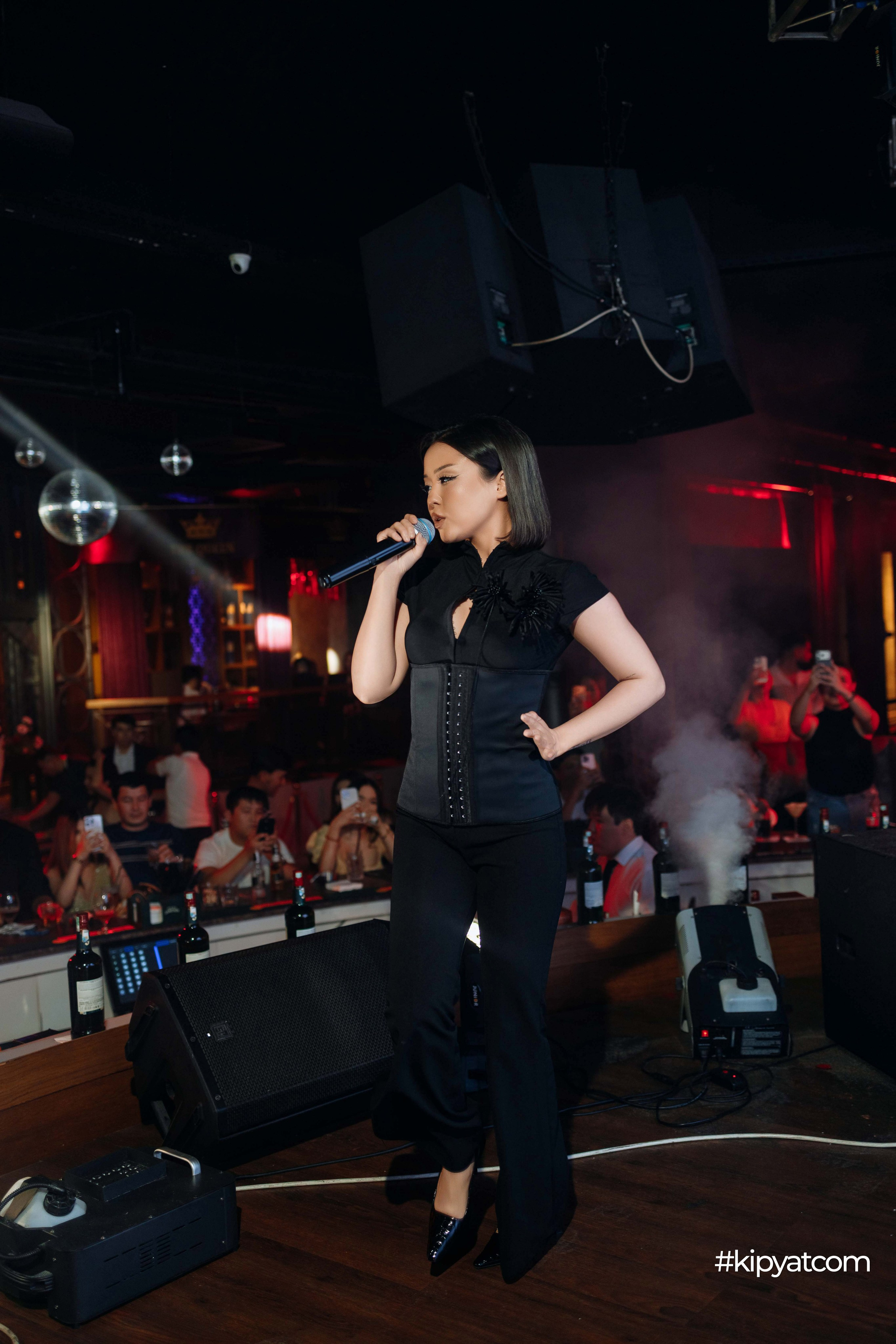 The Queen Prive. Кипятком Шымкент
