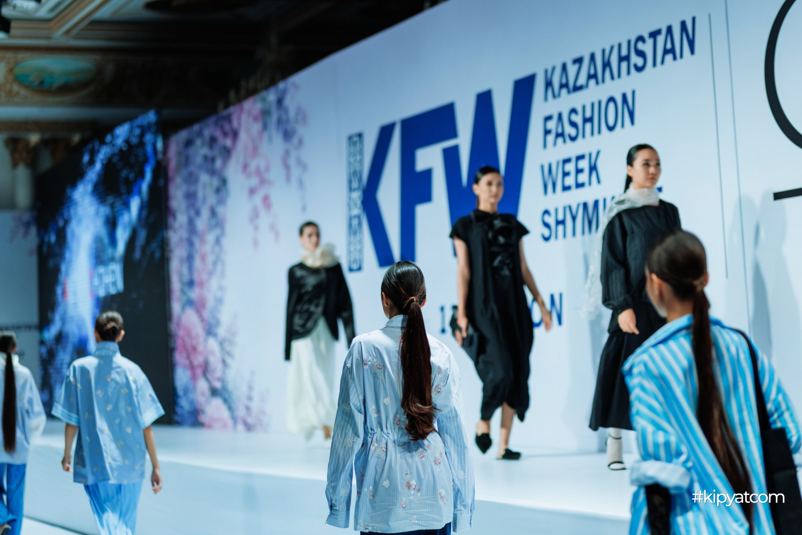 KAZAKHSTAN FASHION WEEK SHYMKENT 11 SEASON. Кипятком Шымкент