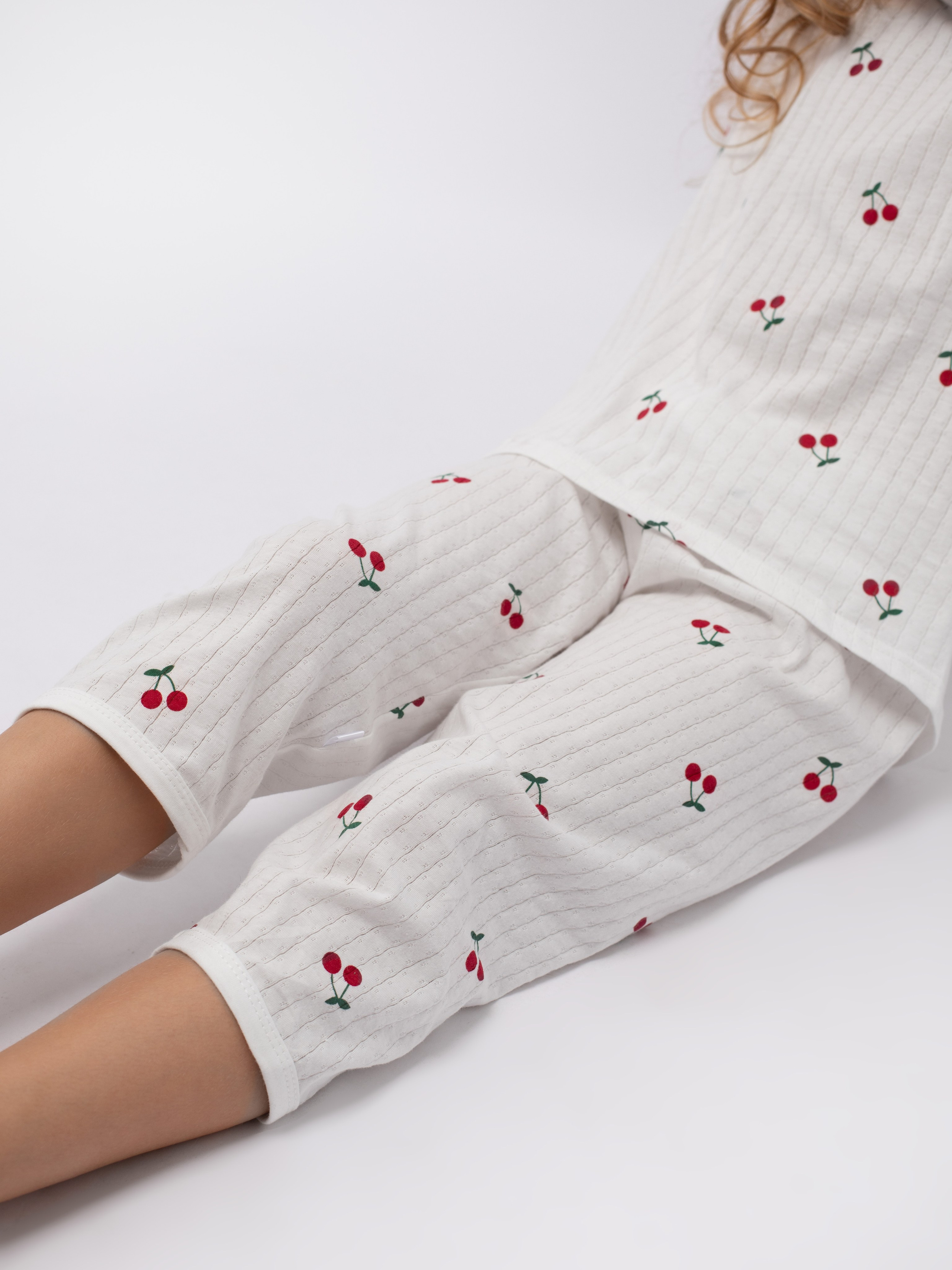 Пижама для девочек. Фотостудия предметной и модельной съёмки для маркетплейсов