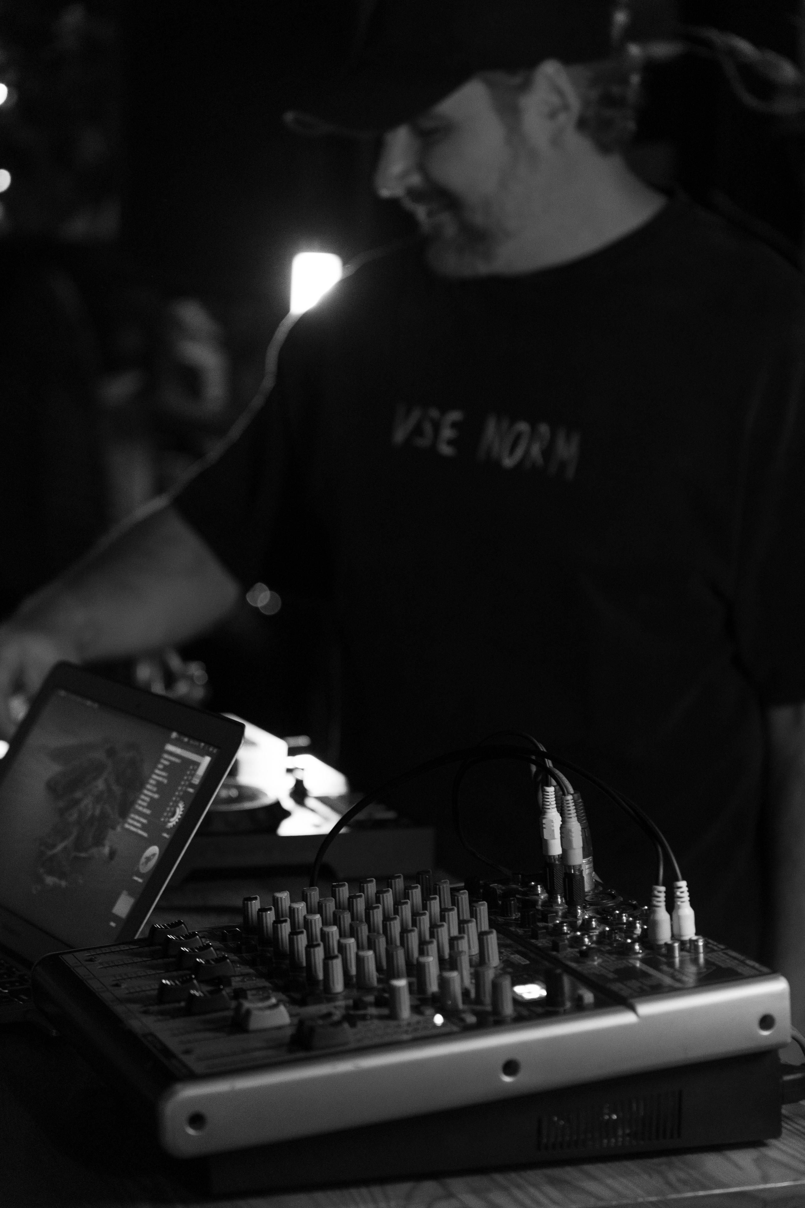 WY: AI — АЕ — 19:00 — 09.02.2025. KiPPER Gallery — Фотограф