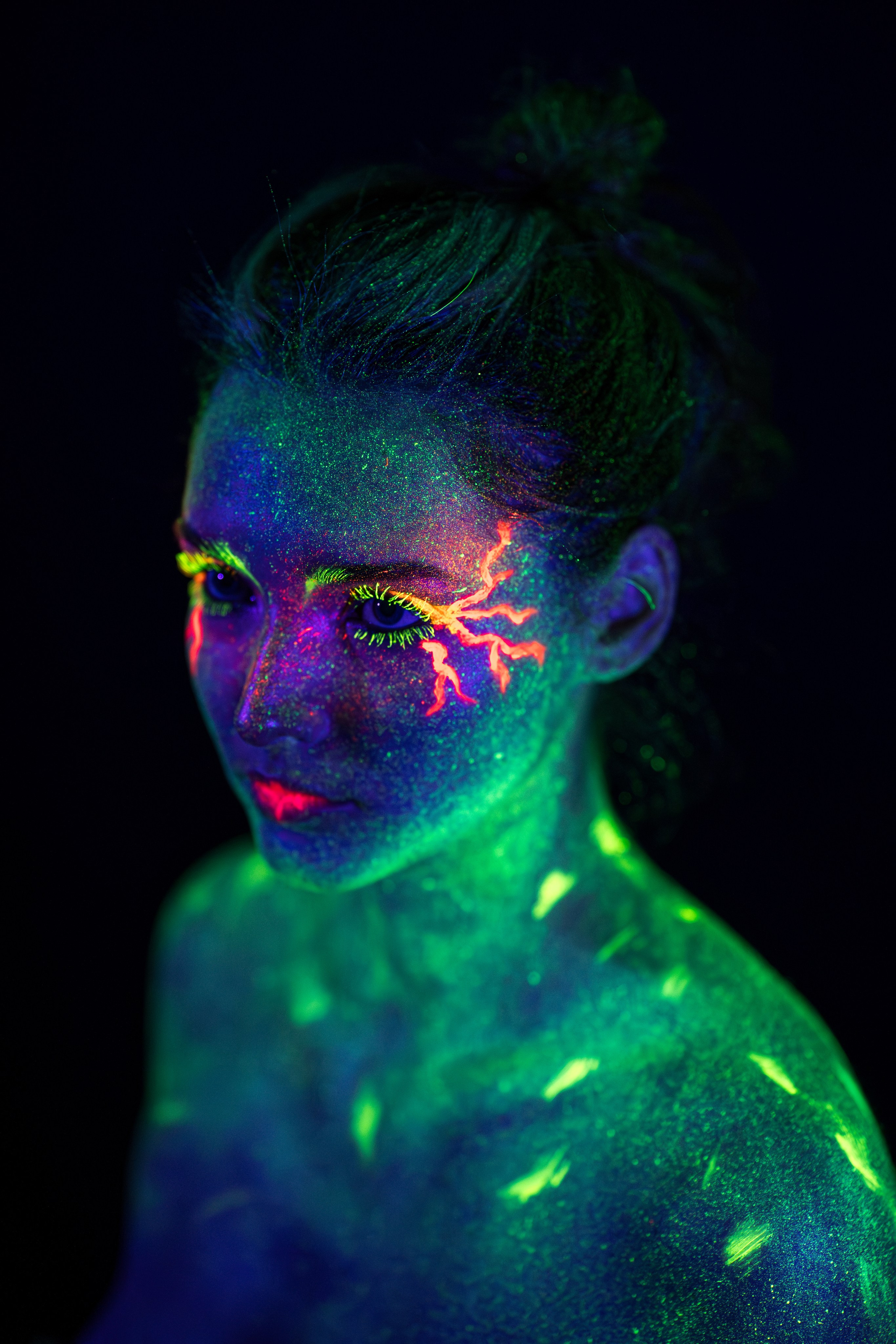 Неон. Легкая фотография