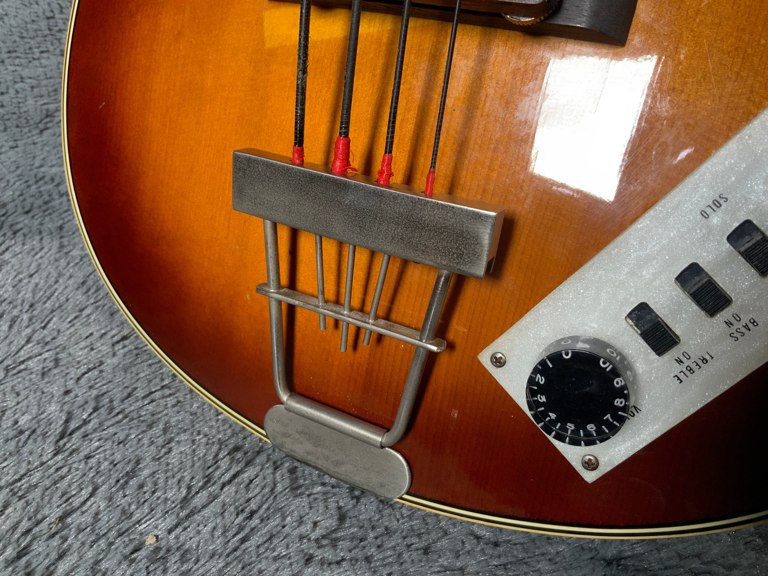 Norwegian Wood Vaio Bass