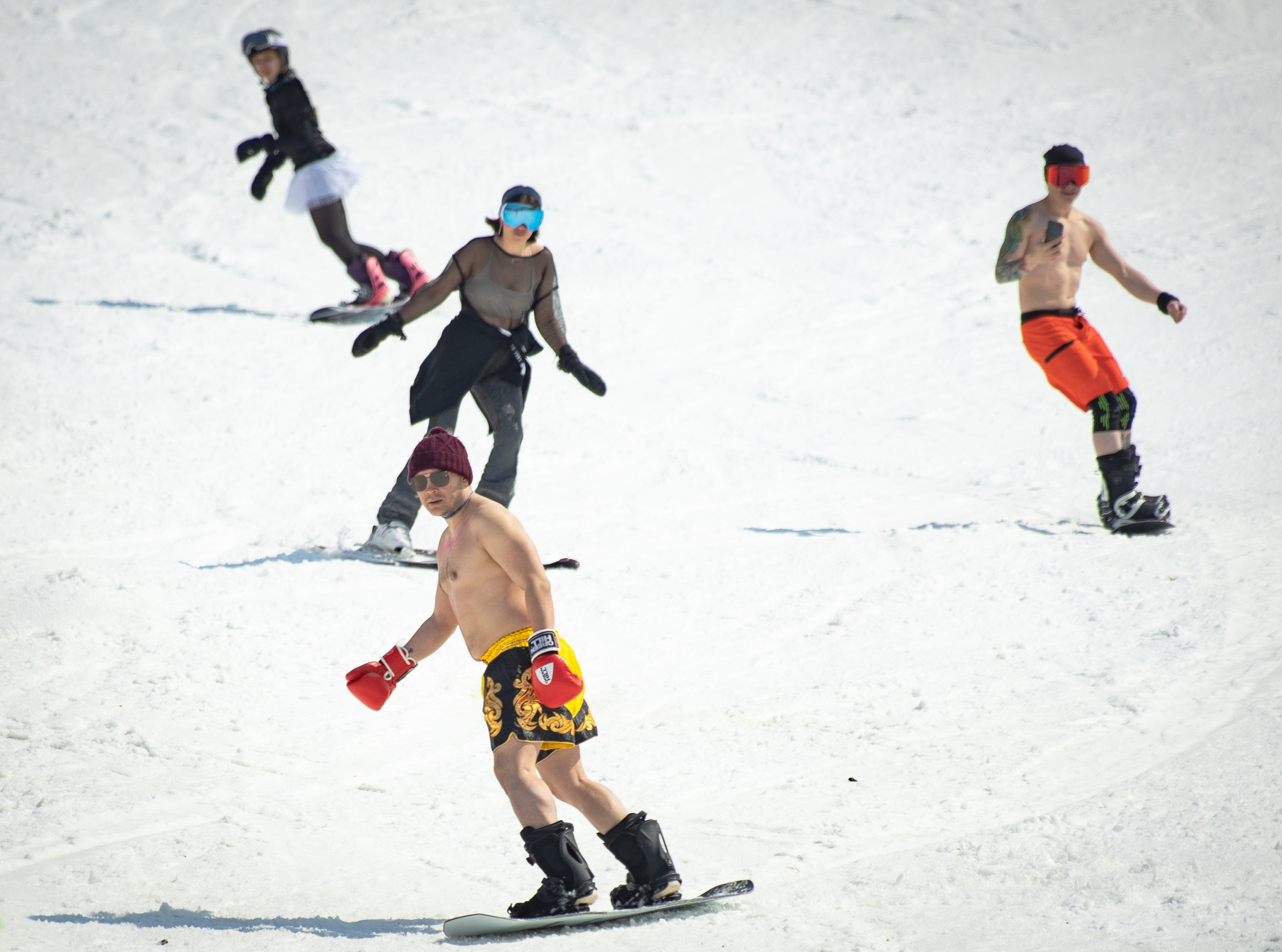 Снежный фестиваль 2025. Фотограф. г. Южно-Сахалинск. Олег Толстов