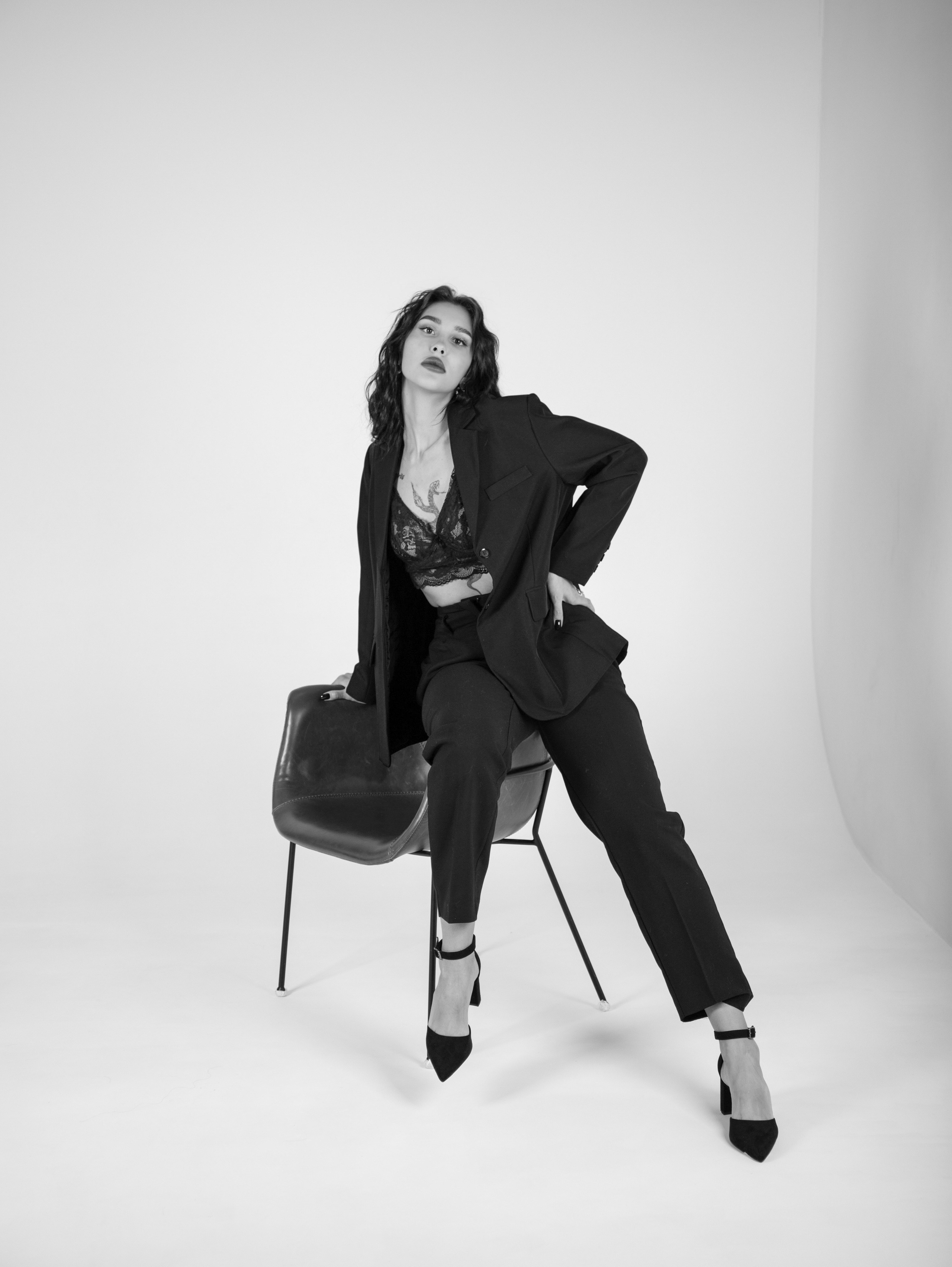 На циклораме. Свадебный и семейный фотограф в Москве Мила Широких