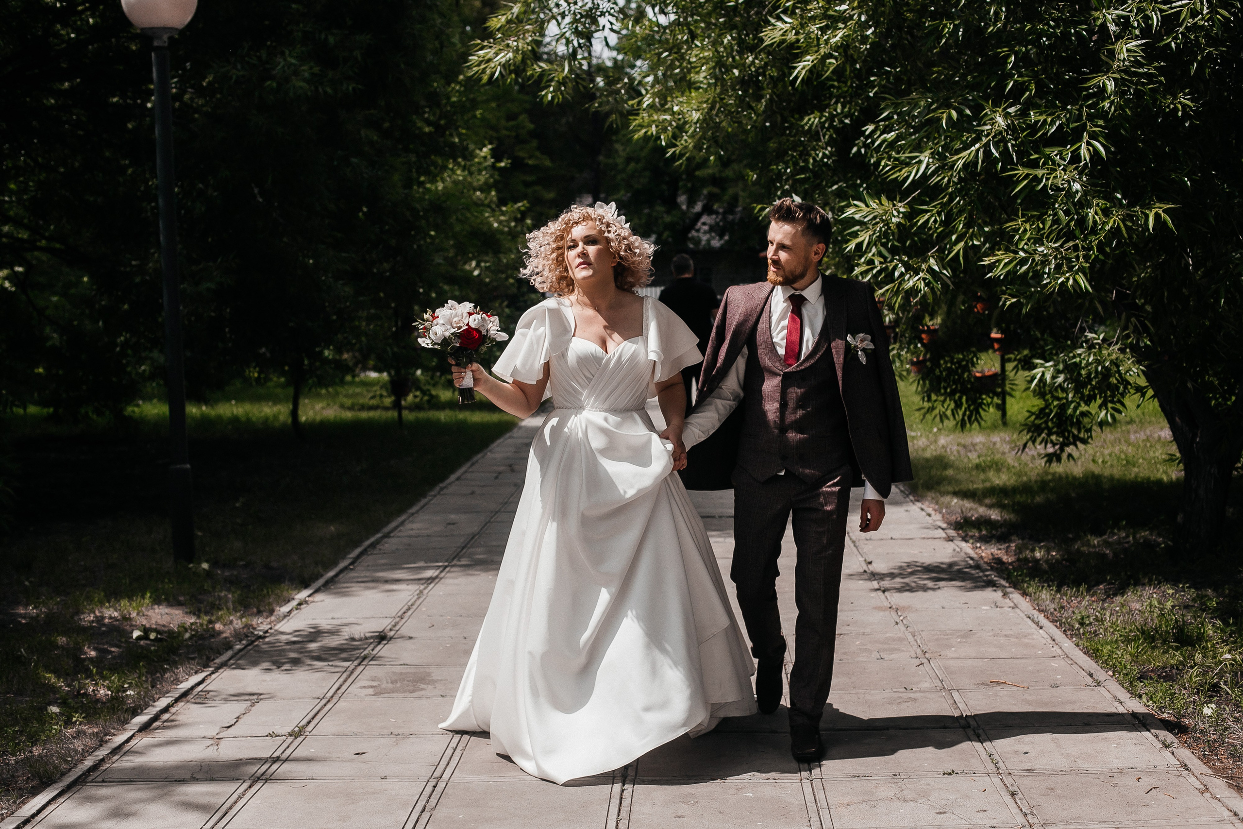 Кудряшки, лето, парк, пижо. Креативный и женский Фотограф Омске Наталья Лебедева