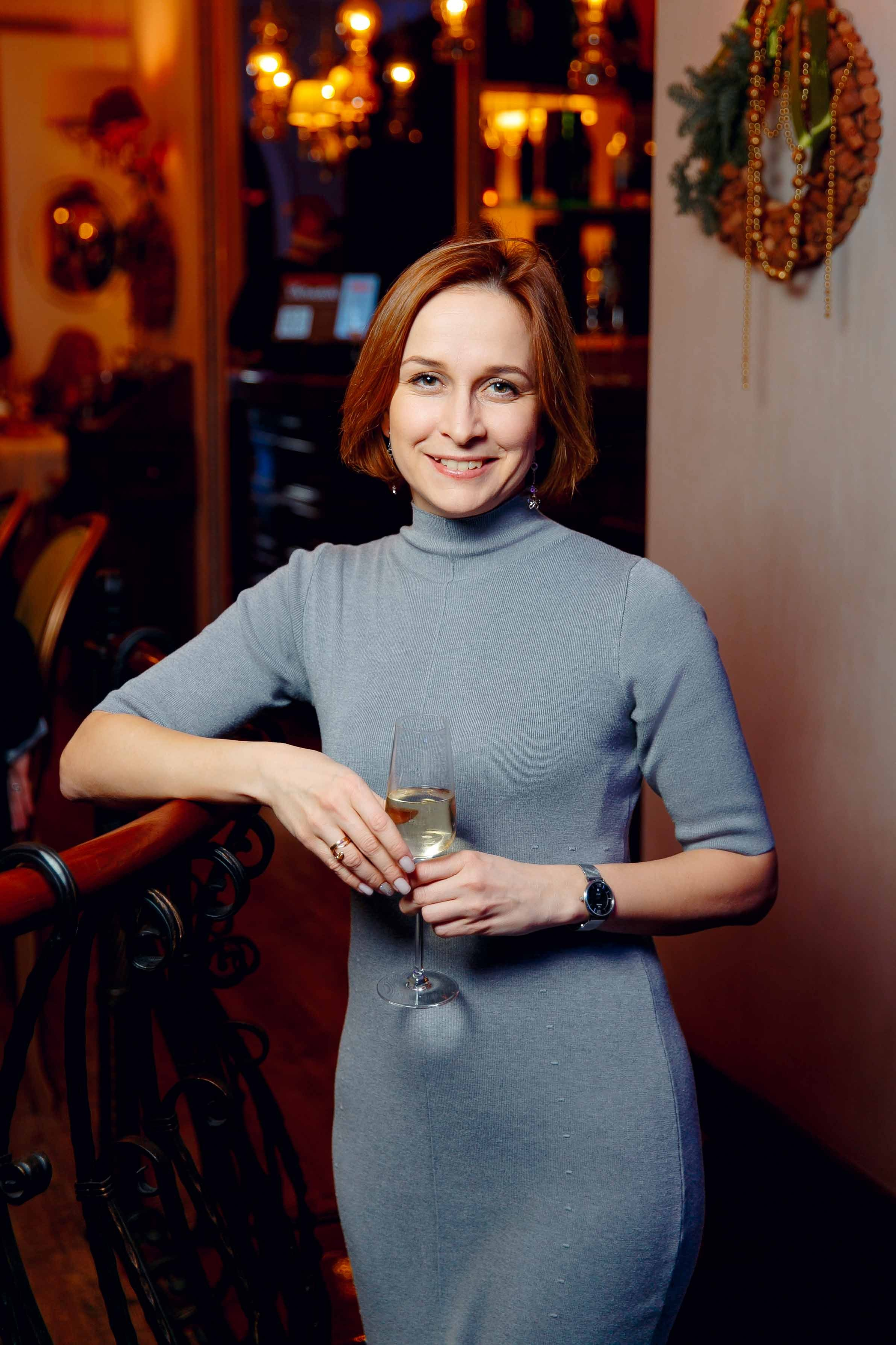 Вечер в «Дежавю». Ваш репортажный фотограф Артемий Антонов