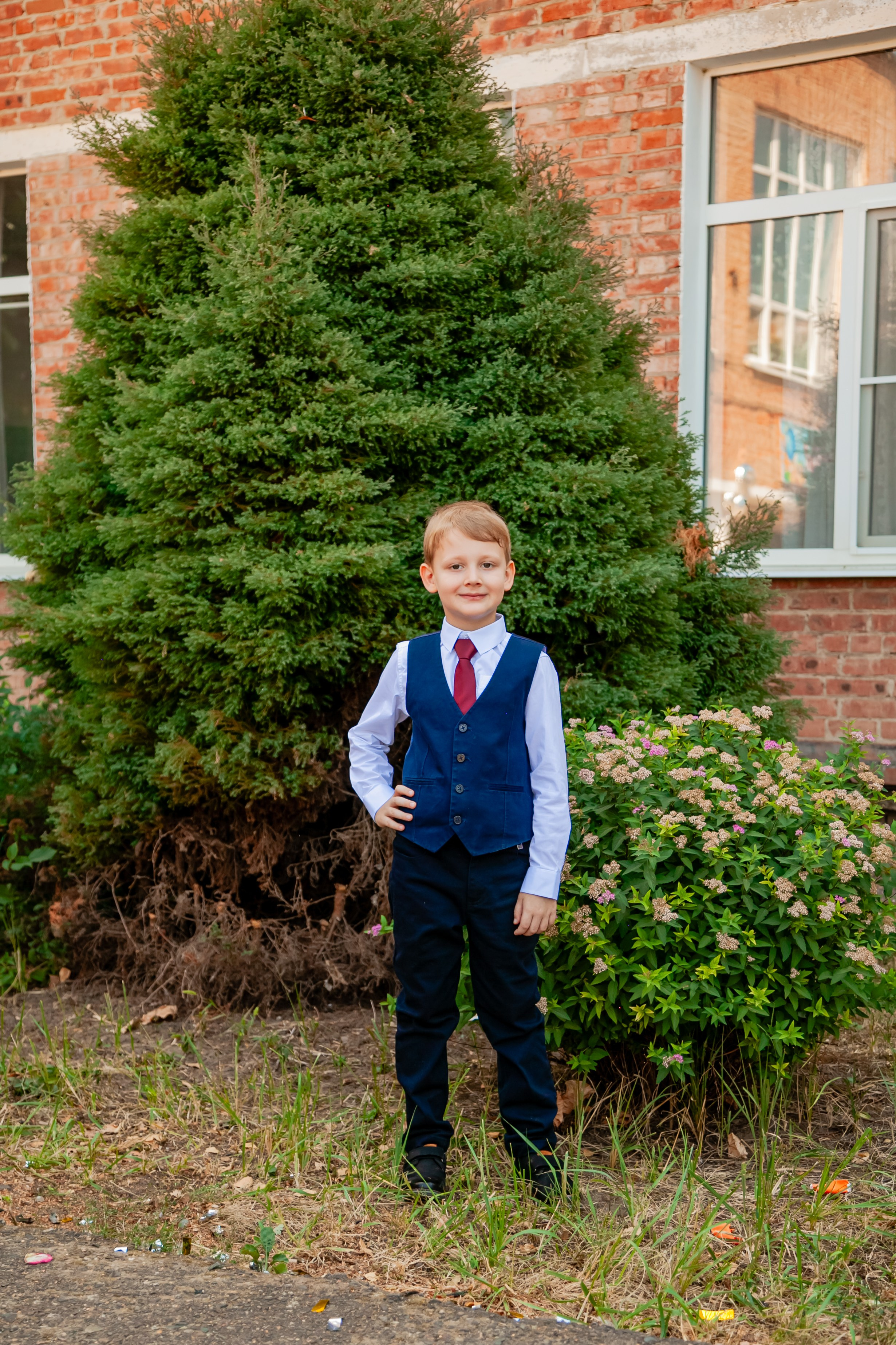 1 сентября линейка. Свадебный и семейный фотограф в Армавире