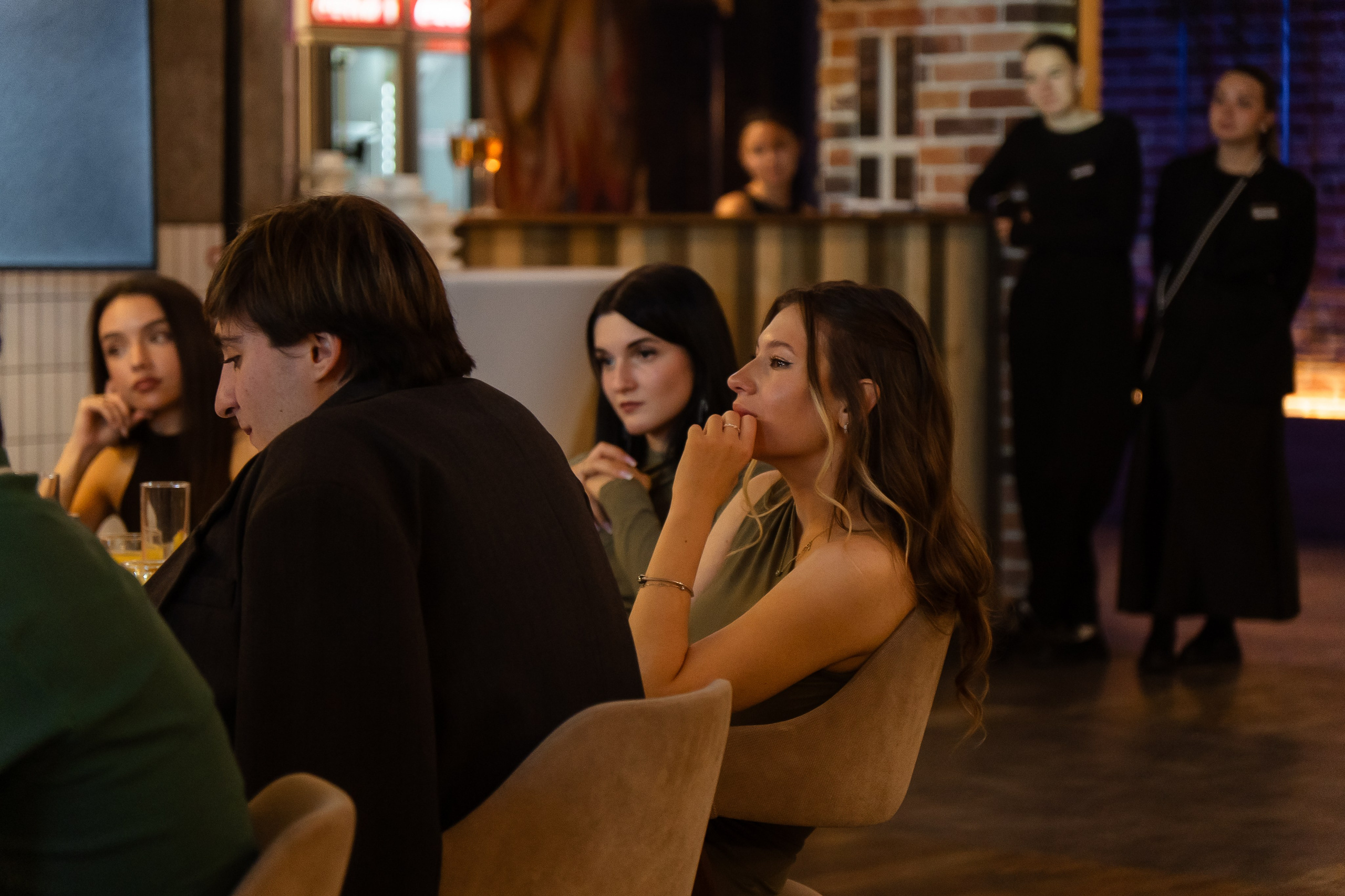 Владислав и Амина. Фотограф Новосибирск Вероника Вишневская