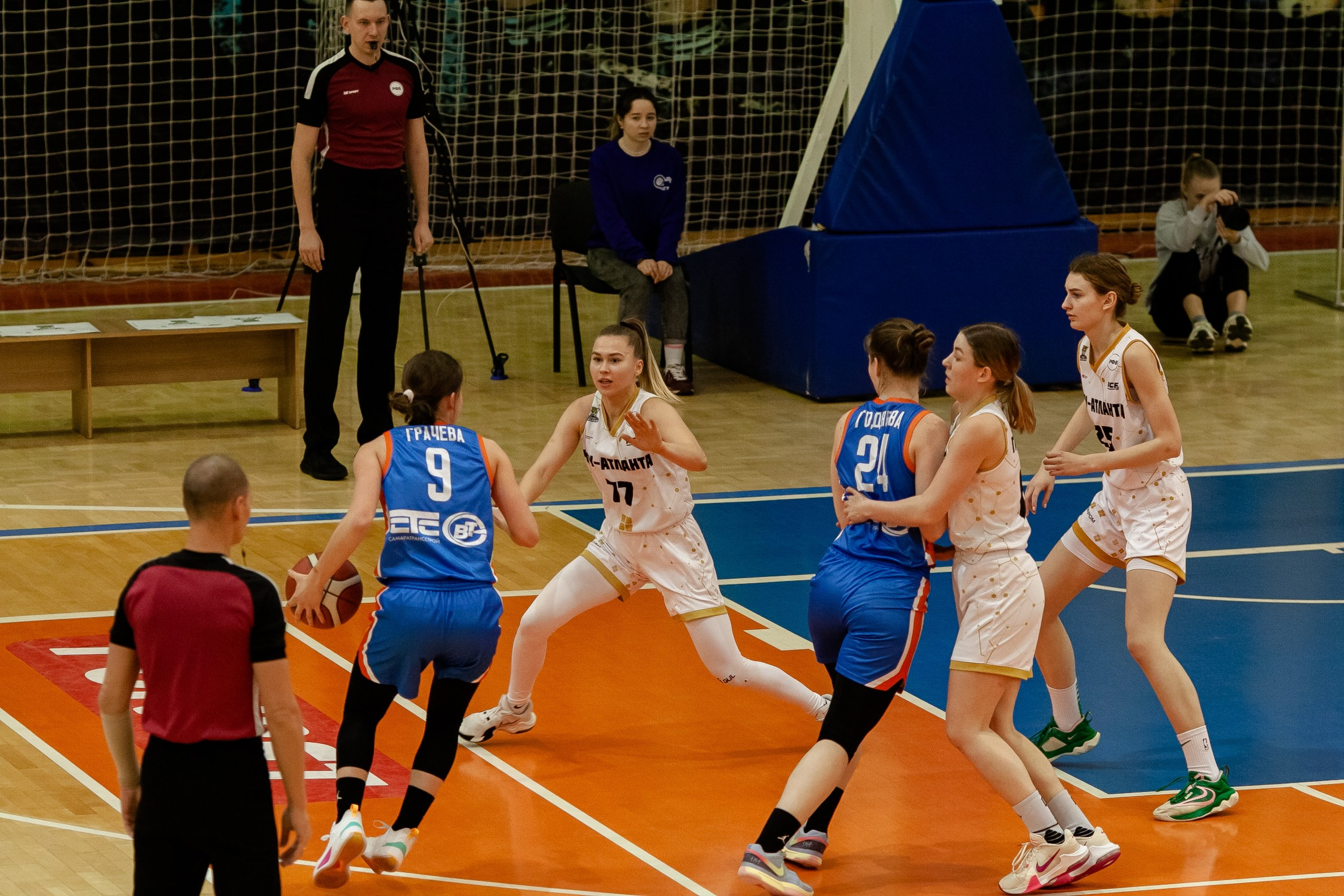 ЧГУ-Атланта — Самара-2. Фотография