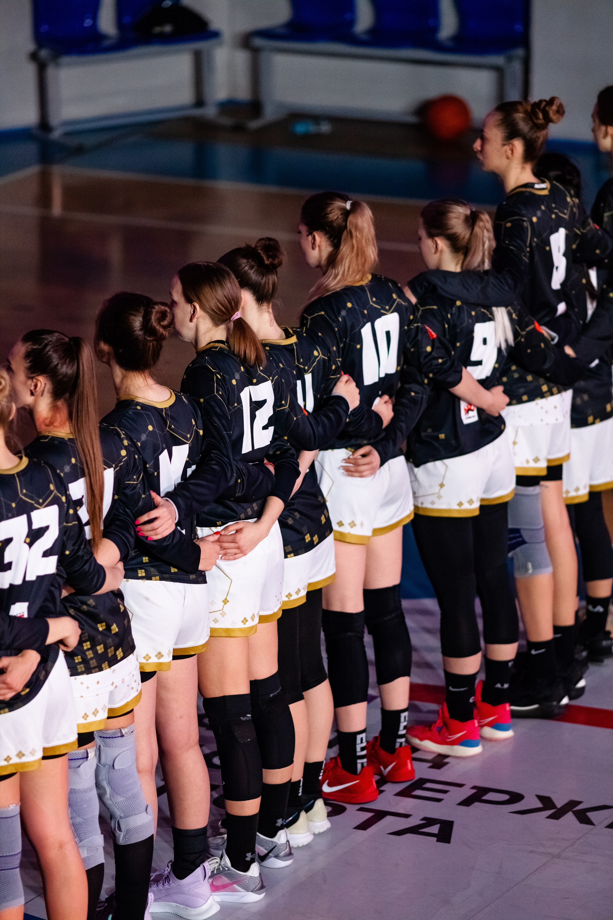 ЧГУ-Атланта — Славянка. Фотография