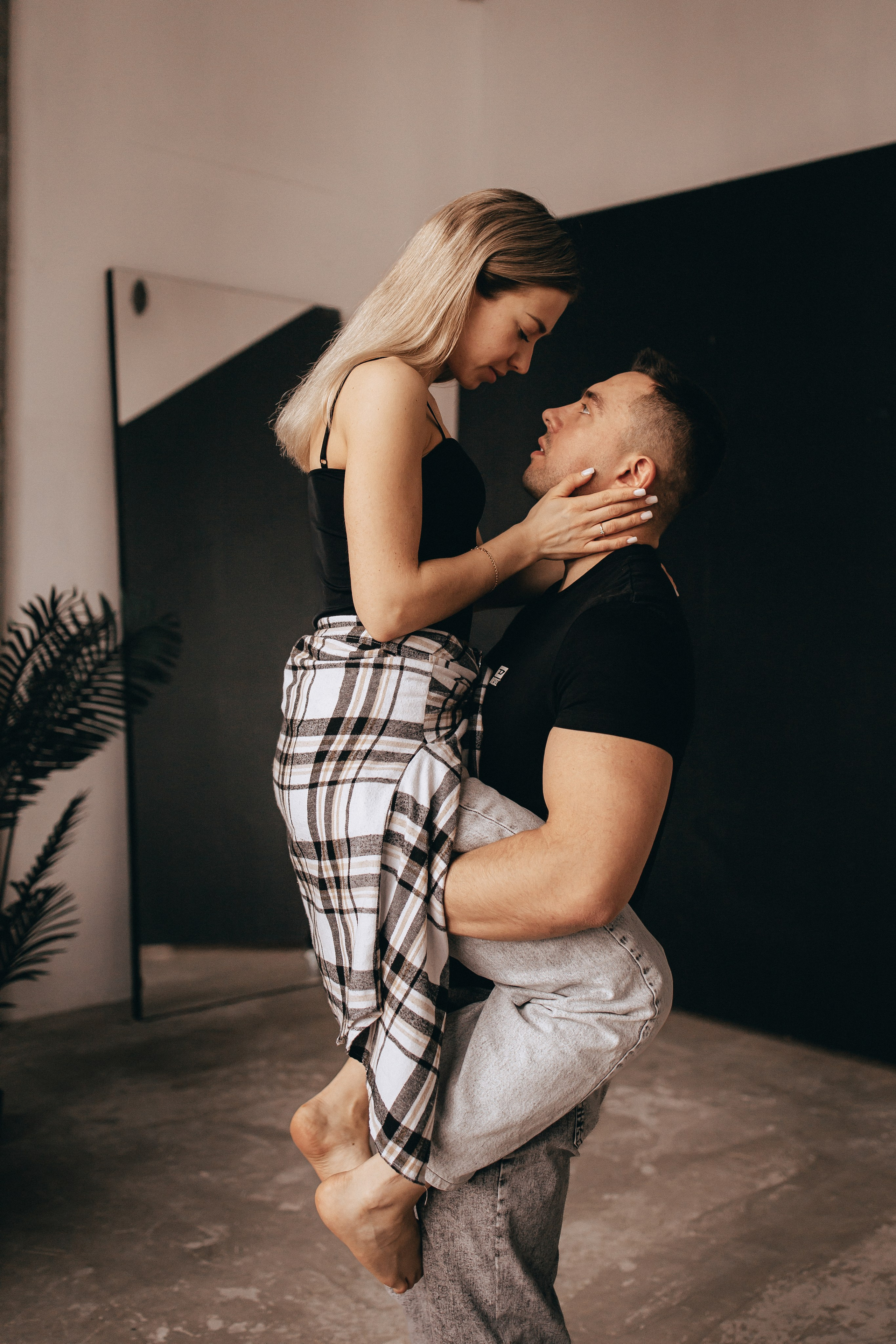 Съемка лавстори в студии Москва Мытищи Щелково. Семейный фотограф в Москве, Щелково, Фрязино _ Виктория Степанова